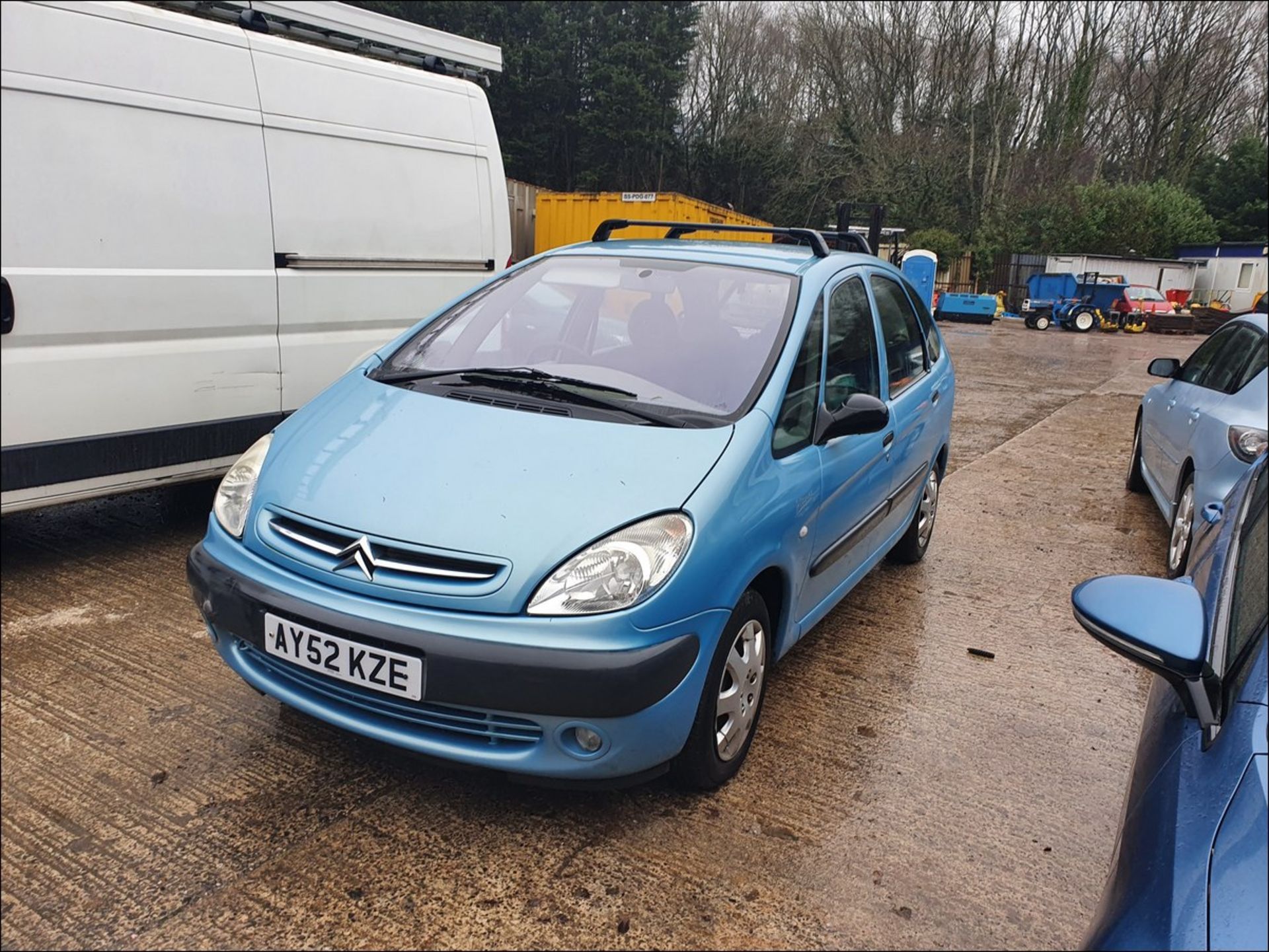 02/52 CITROEN XSARA PICASSO SX 8V - 1587cc 5dr MPV (Blue, 0k) - Image 3 of 10