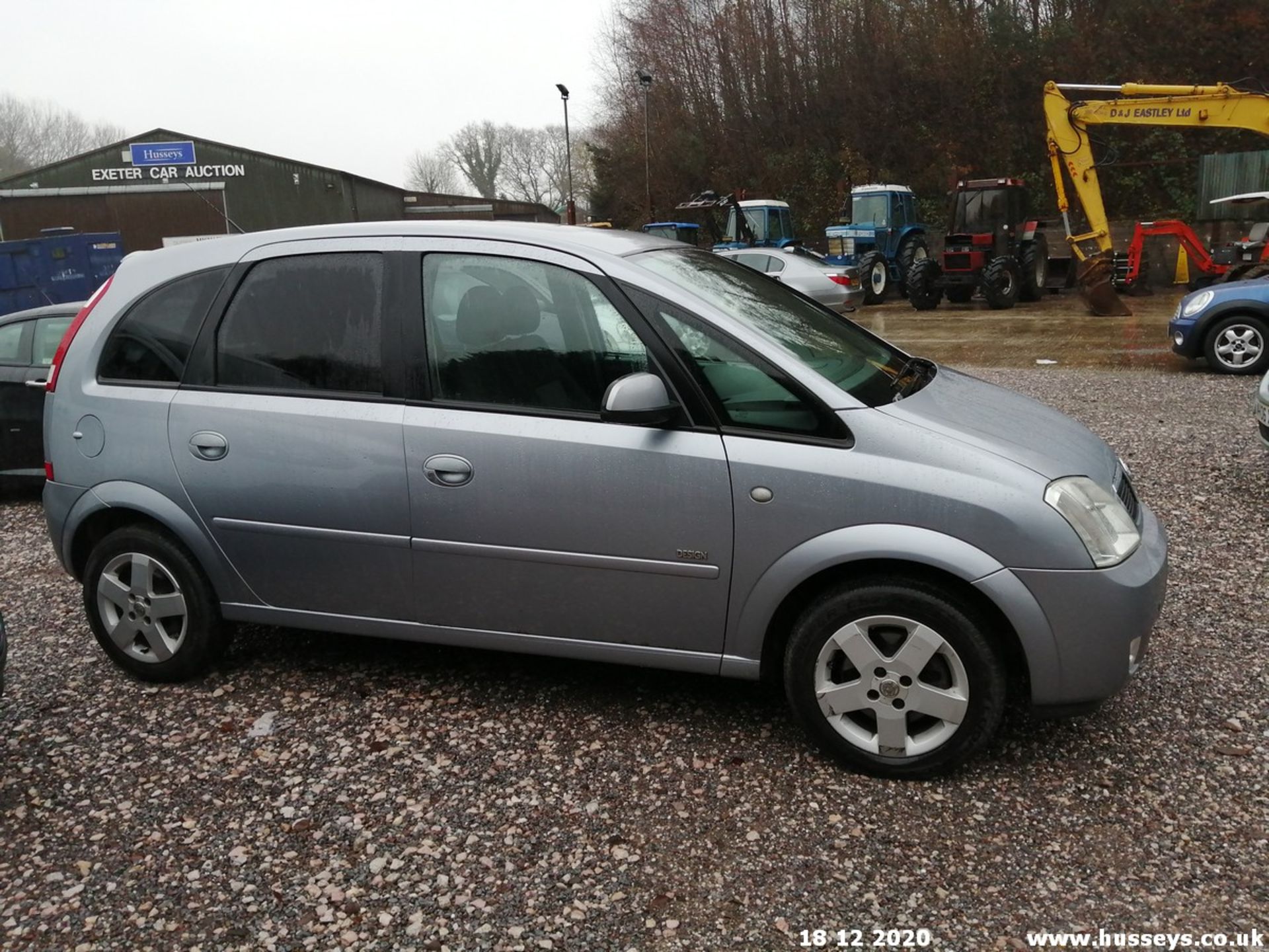 05/05 VAUXHALL MERIVA DESIGN 16V - 1598cc 5dr MPV (Silver, 85k) - Image 4 of 13