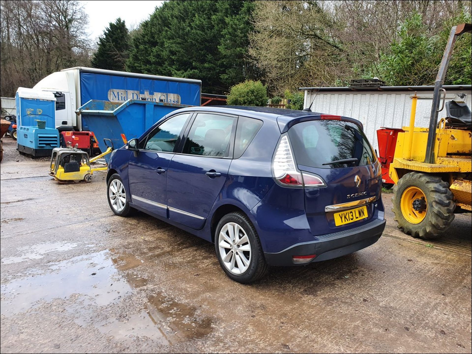 13/13 RENAULT SCENIC D-QUE TTLUXE NRG D - 1461cc 5dr MPV (Blue, 112k) - Image 3 of 11