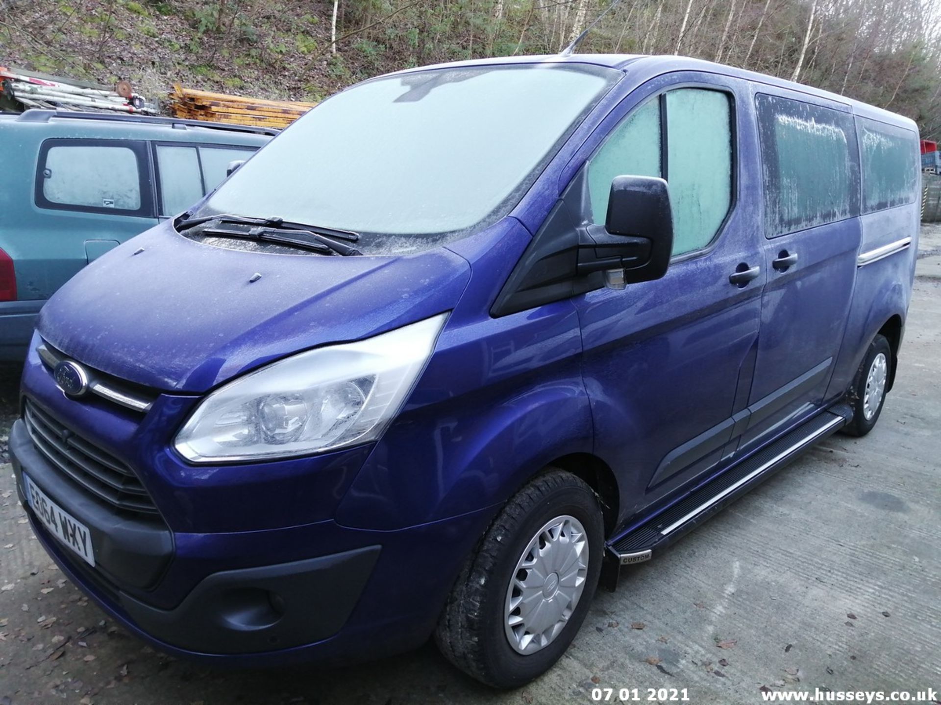 14/64 FORD TRANSIT CUSTOM 310 TREND - 2198cc 5dr MPV (Blue, 85k) - Image 2 of 10