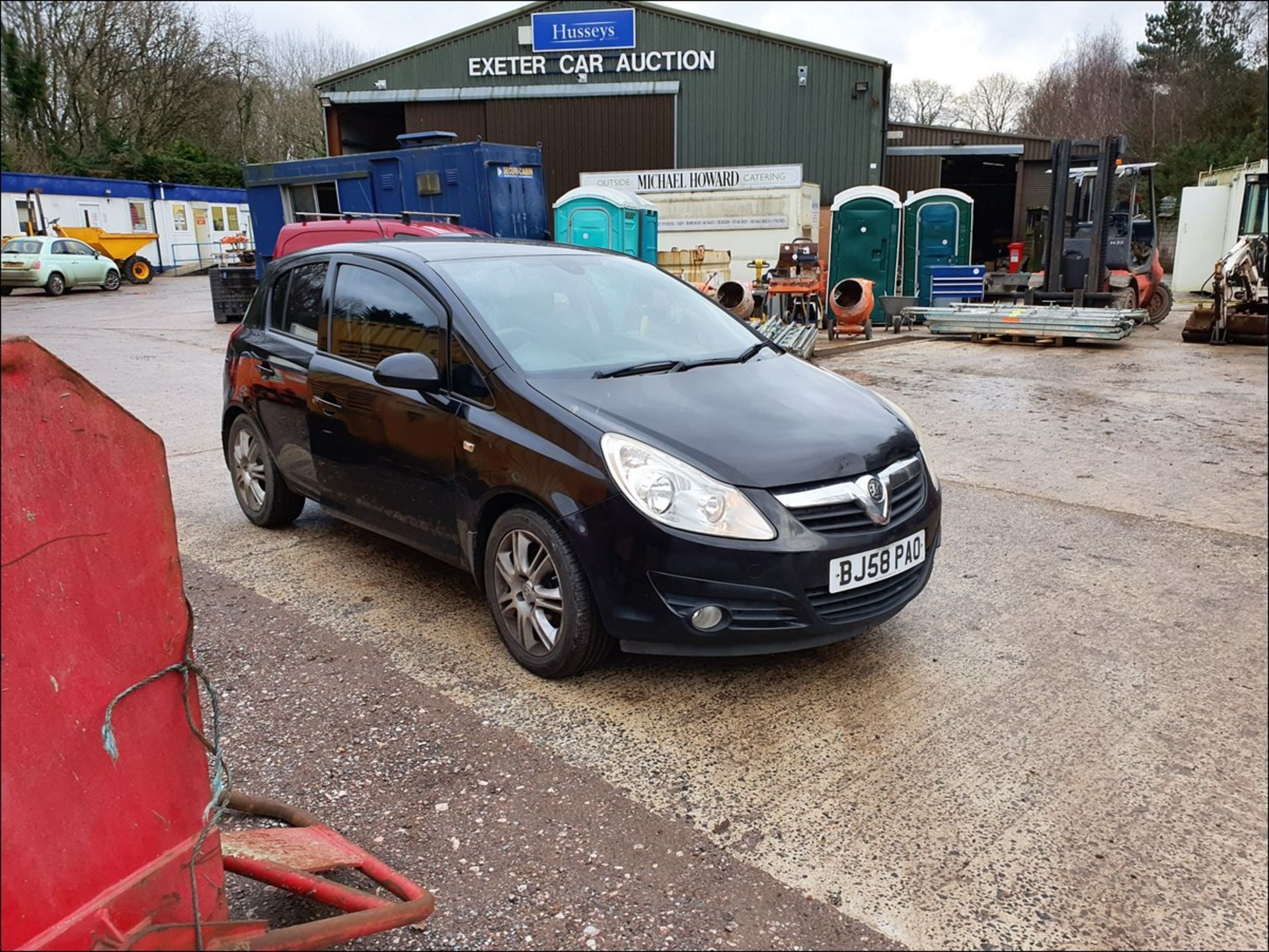 08/58 VAUXHALL CORSA DESIGN CDTI - 1248cc 5dr Hatchback (Black, 83k) - Image 9 of 12