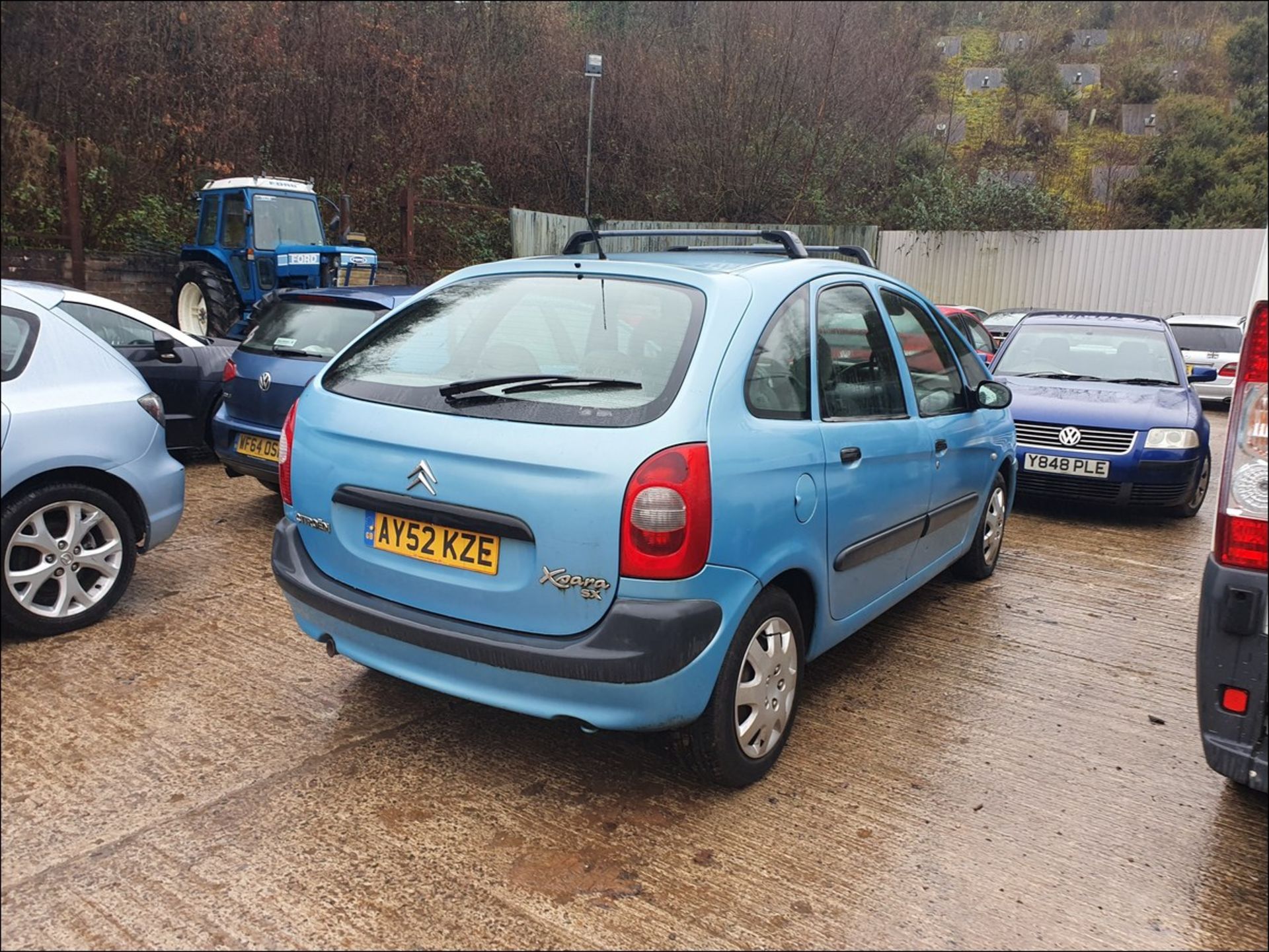 02/52 CITROEN XSARA PICASSO SX 8V - 1587cc 5dr MPV (Blue, 0k) - Image 2 of 10