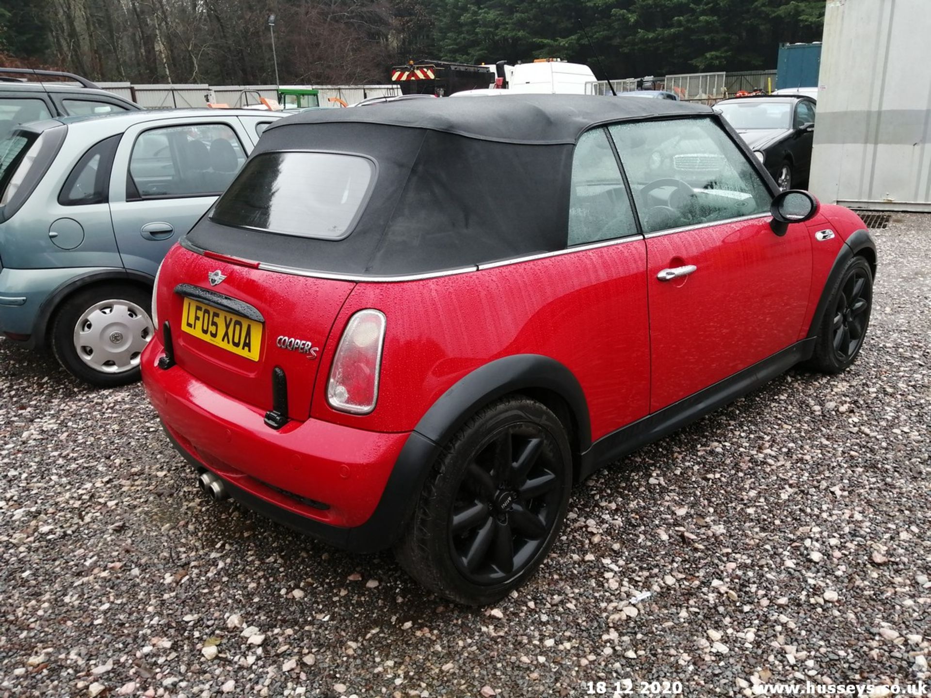 05/05 MINI MINI COOPER S AUTO - 1598cc 2dr Convertible (Red, 68k) - Image 5 of 11