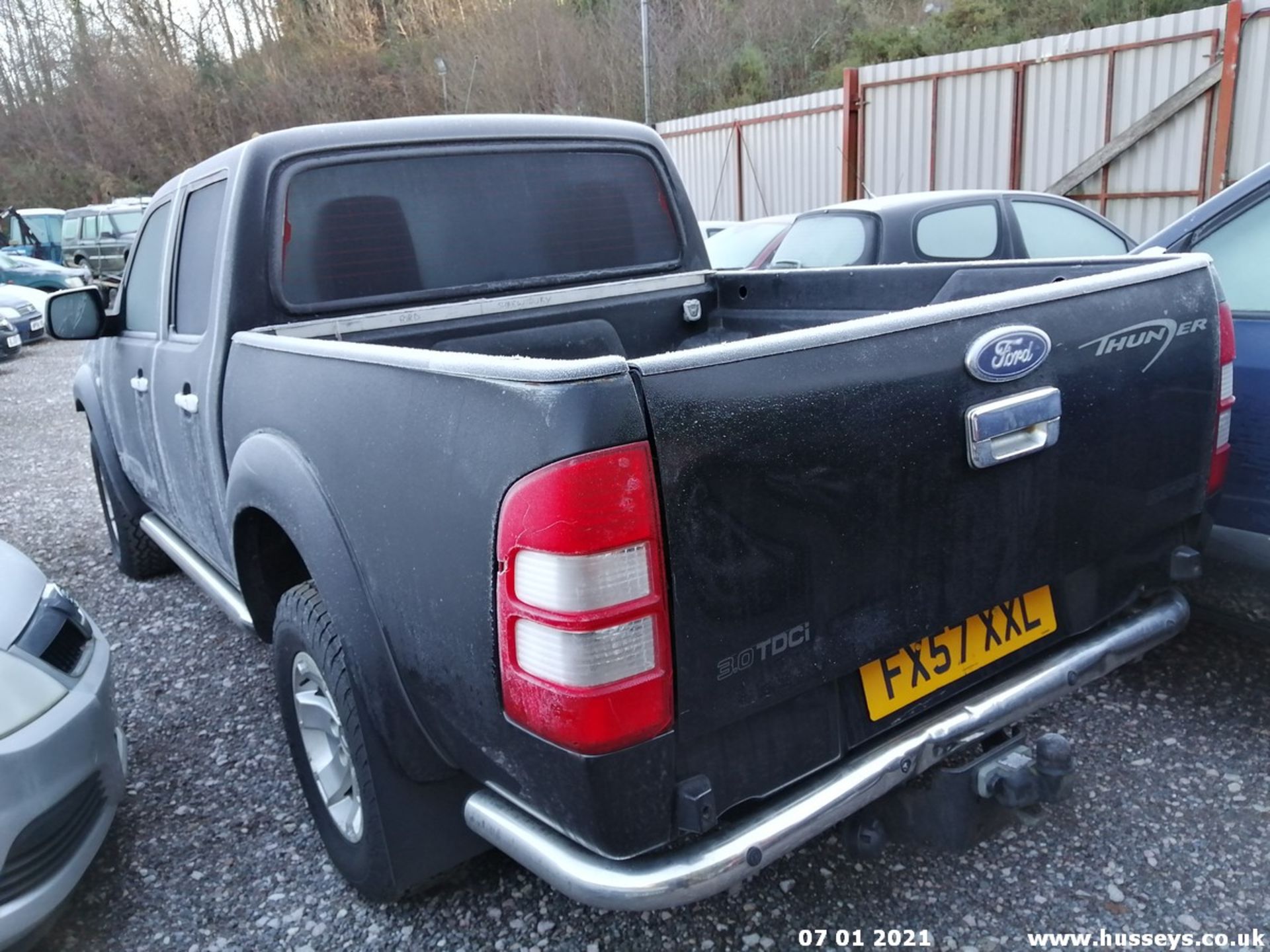 07/57 FORD RANGER THUNDER TDCI A - 2953cc 4dr Pickup (Black, 146k) - Image 8 of 27