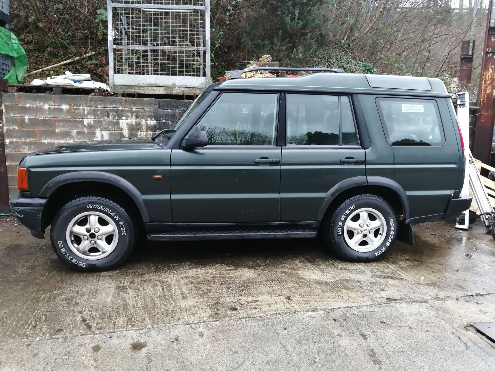 2000 LAND ROVER DISCOVERY TD5 GS - 2487cc 5dr Estate (Green, 210k) - Image 3 of 9