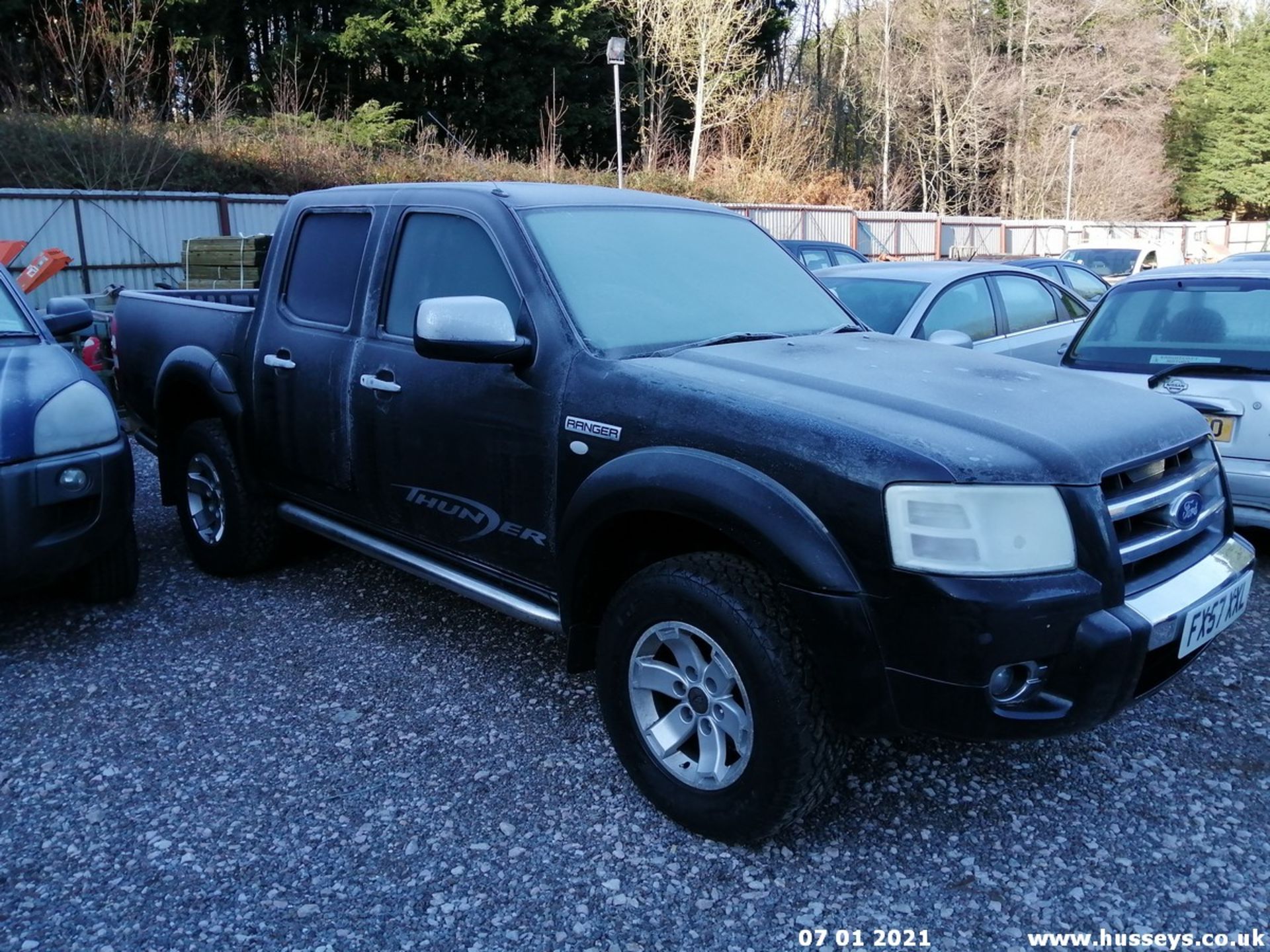 07/57 FORD RANGER THUNDER TDCI A - 2953cc 4dr Pickup (Black, 146k) - Image 4 of 27