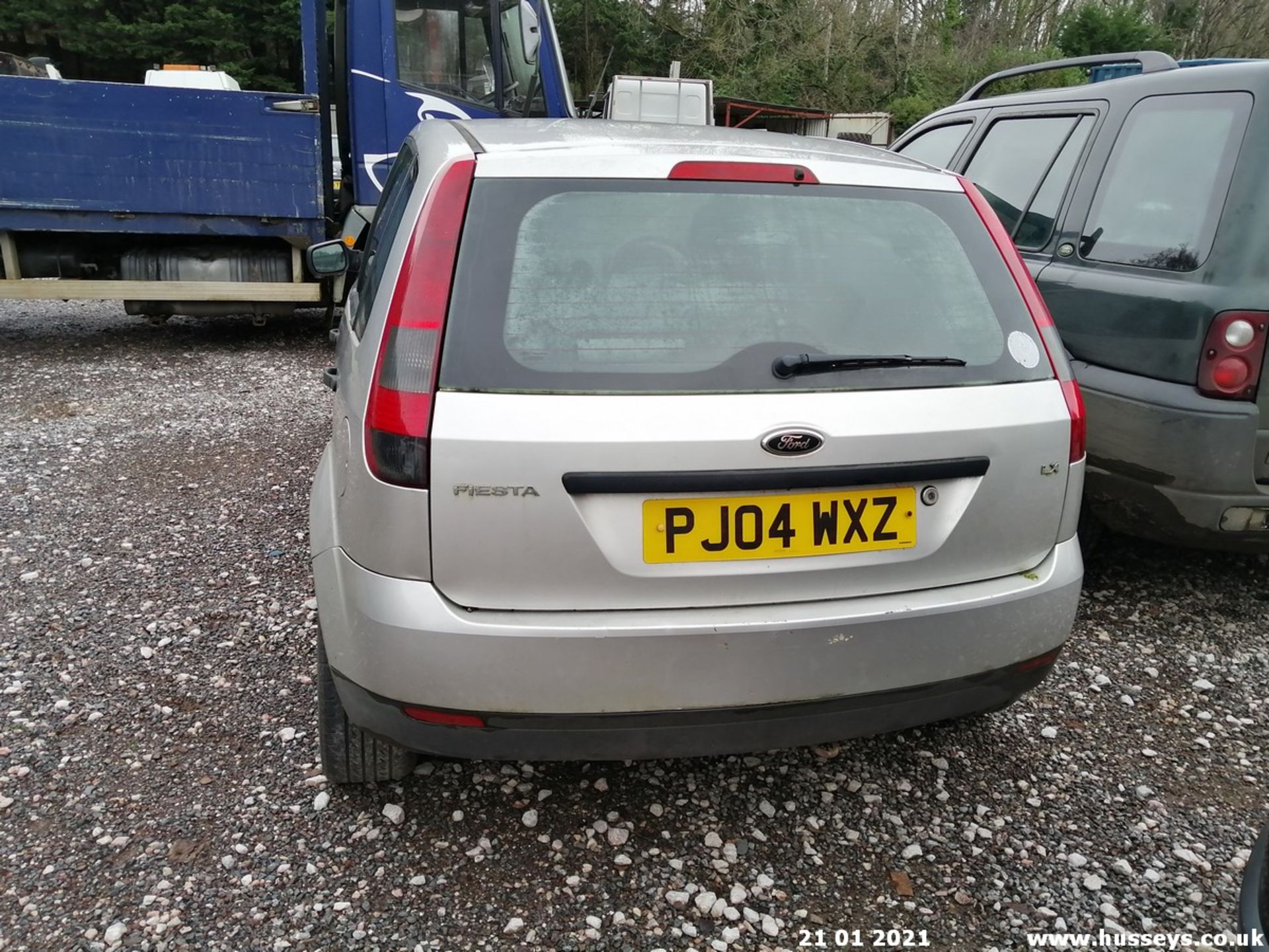 04/04 FORD FIESTA LX - 1242cc 5dr Hatchback (Silver, 115k) - Image 5 of 8