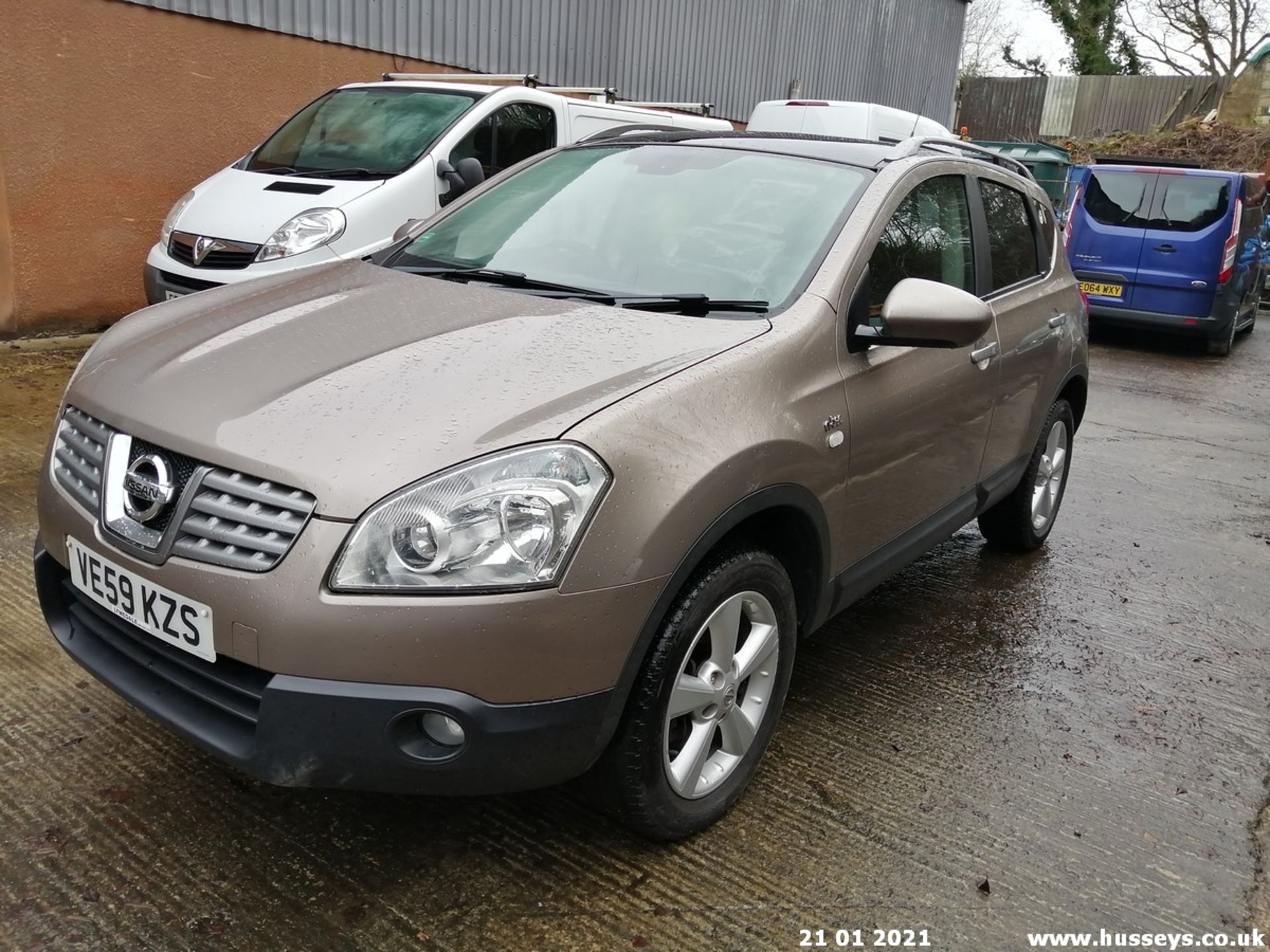 09/59 NISSAN QASHQAI N-TEC DCI - 1461cc 5dr Hatchback (Beige, 124k)