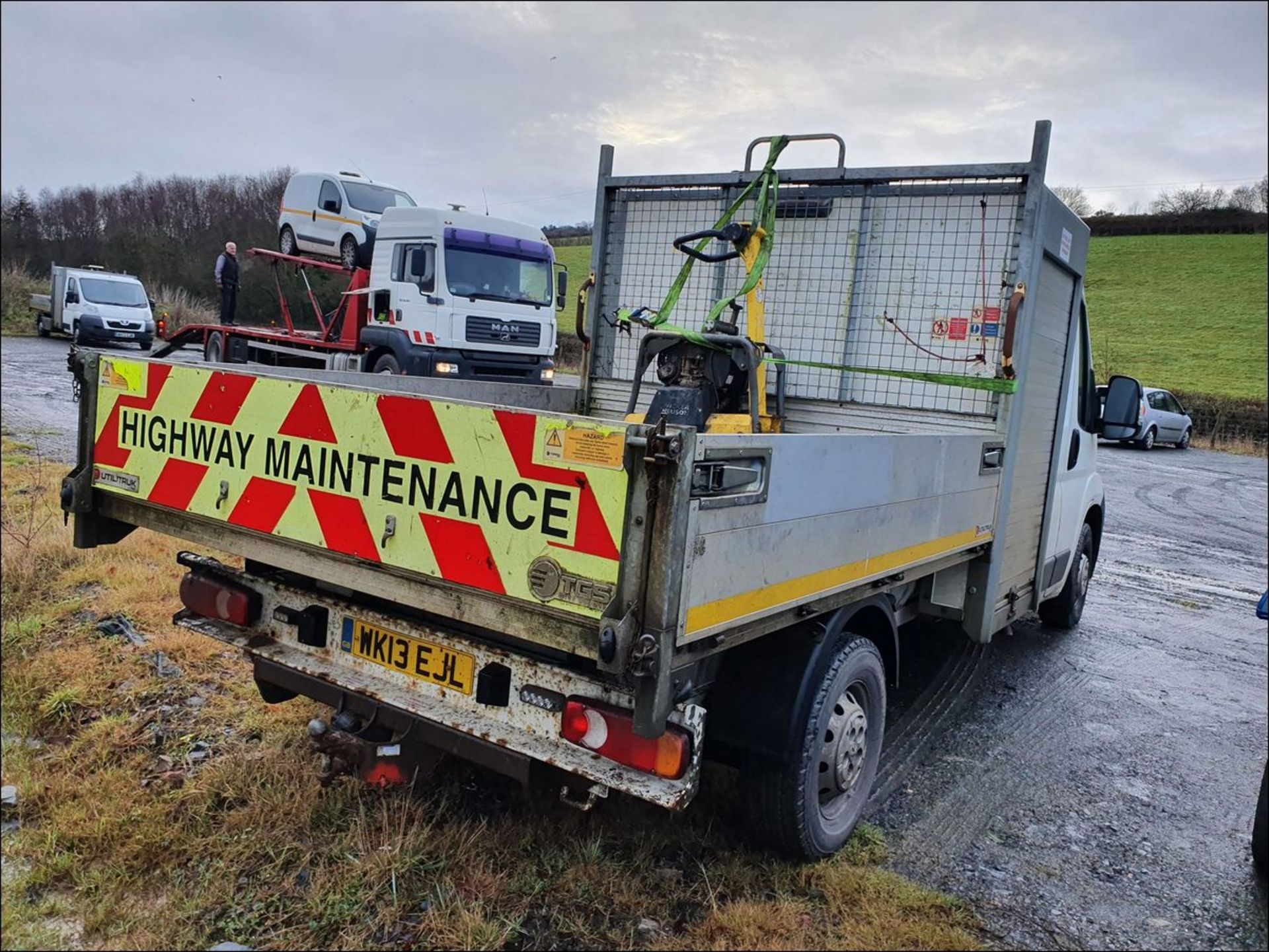 13/13 PEUGEOT BOXER 335 L2S HDI - 2198cc 2dr Tipper (White, 84k) - Image 8 of 10