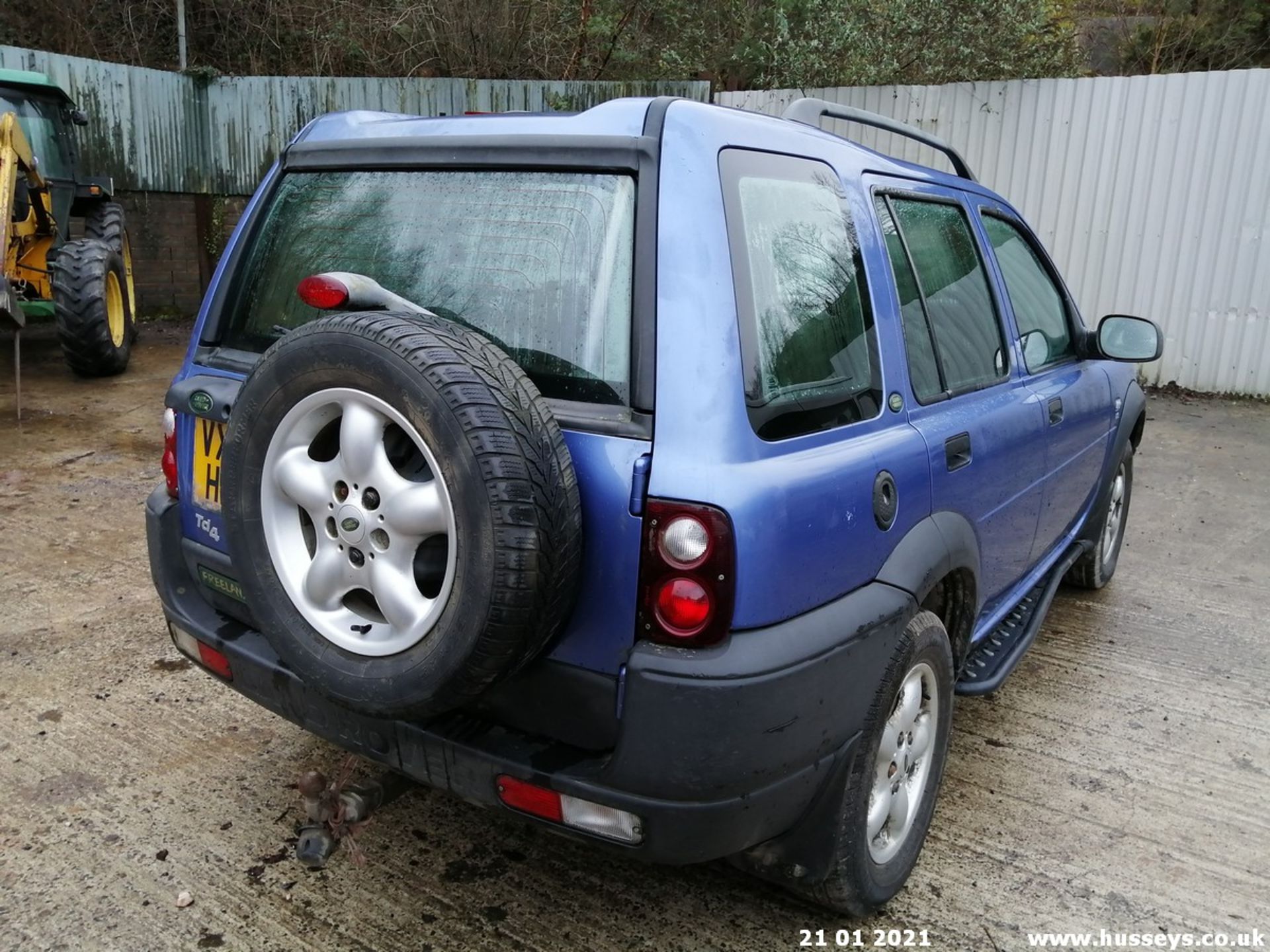 02/02 LAND ROVER FREELANDER TD4 ES - 1951cc 5dr Estate (Blue, 153k) - Image 4 of 12