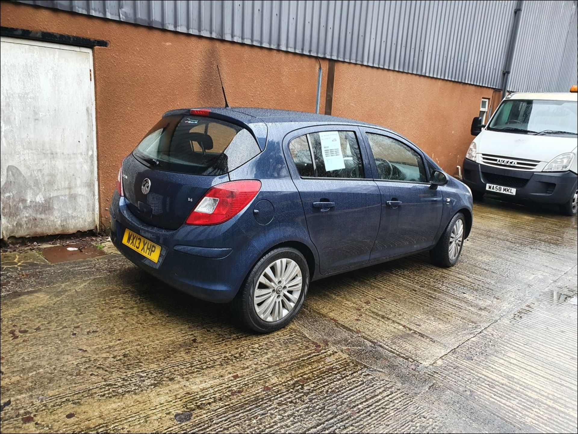 13/13 VAUXHALL CORSA ENERGY AC - 1398cc 5dr Hatchback (Blue, 97k) - Image 2 of 9