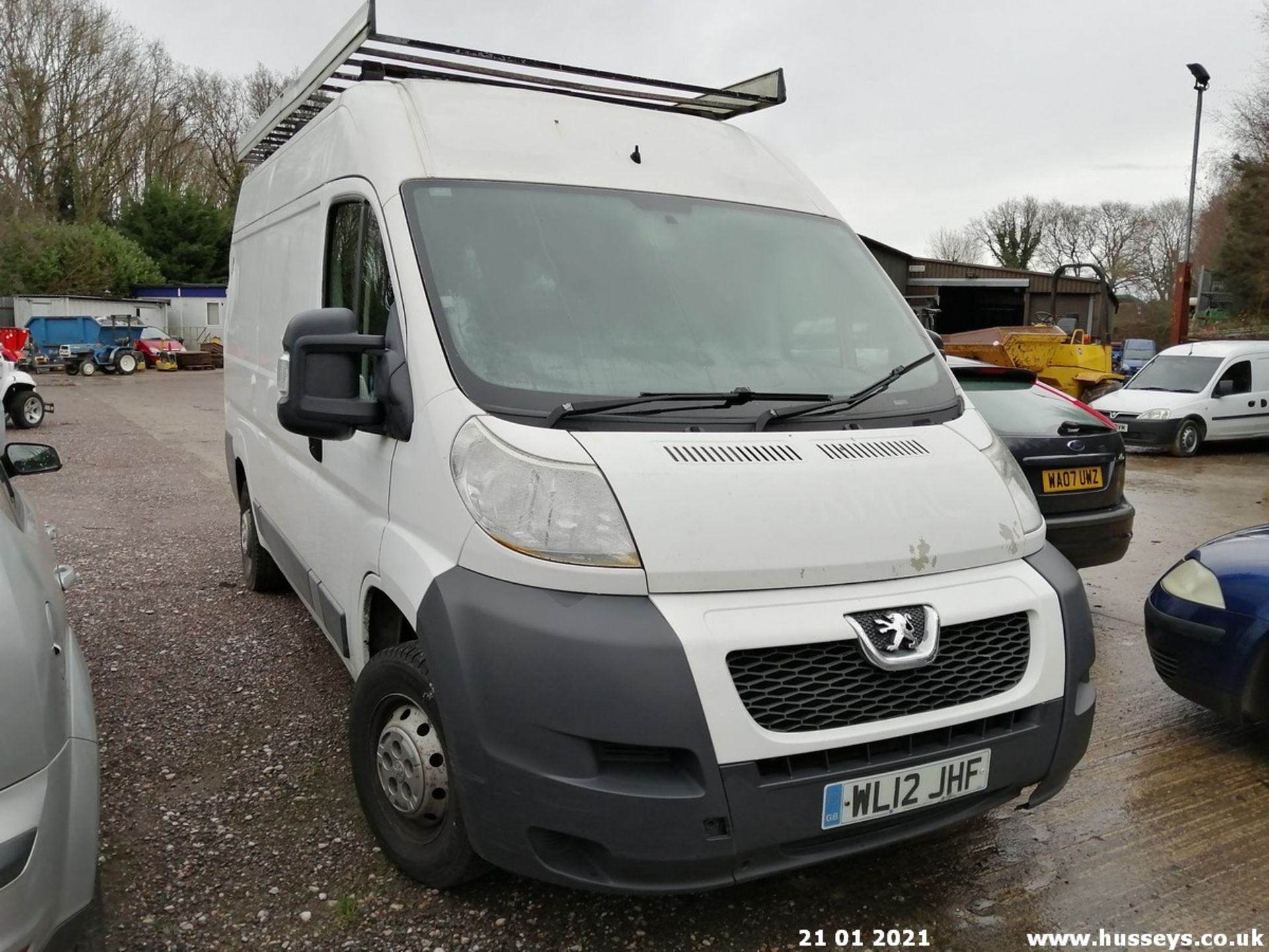 12/12 PEUGEOT BOXER 335 L2H2 HDI - 2198cc 5dr Van (White, 81k) - Image 3 of 13