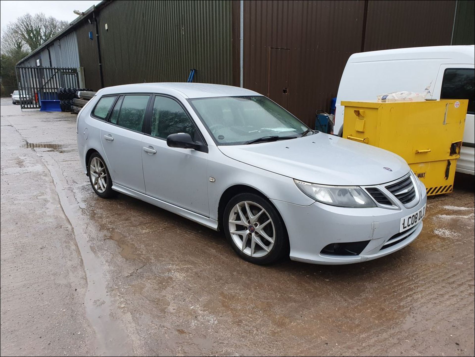 08/08 SAAB 9-3 VECTOR SPORT DTH - 1910cc 5dr Estate (Silver, 169k) - Image 11 of 11