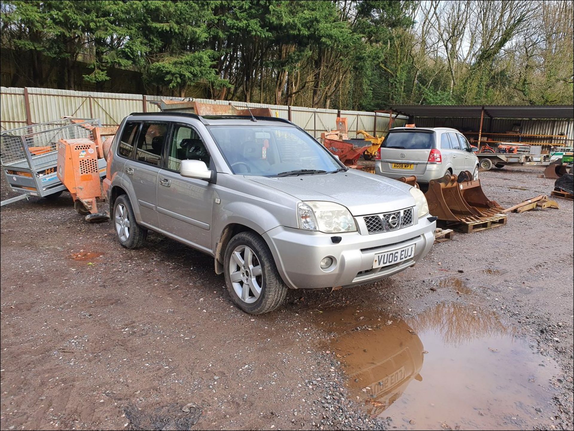 06/06 NISSAN X-TRAIL AVENTURA DCI - 2184cc 5dr Estate (Silver, 132k) - Image 2 of 10