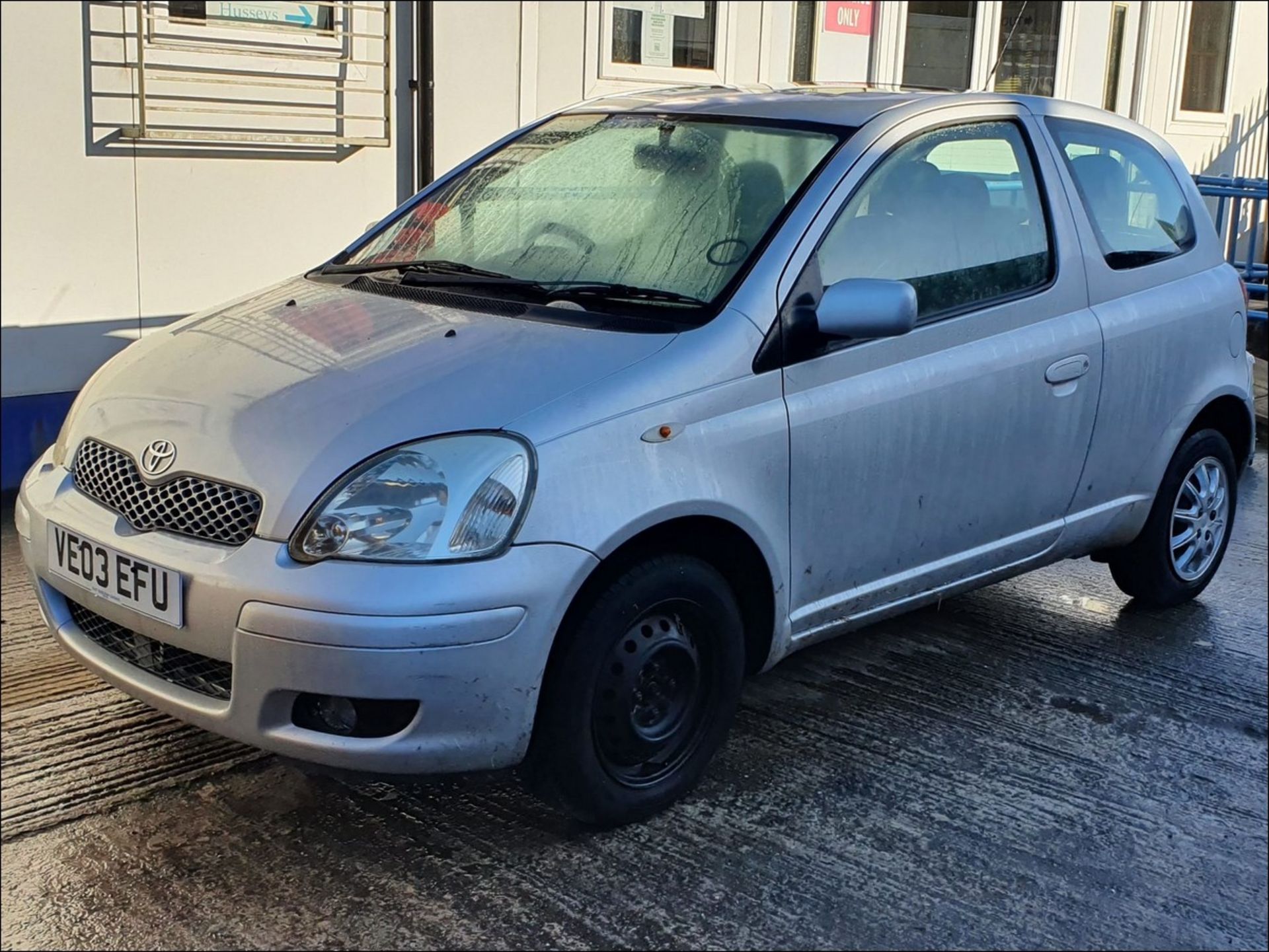 03/03 TOYOTA YARIS T SPIRIT - 998cc 3dr Hatchback (Silver, 108k)