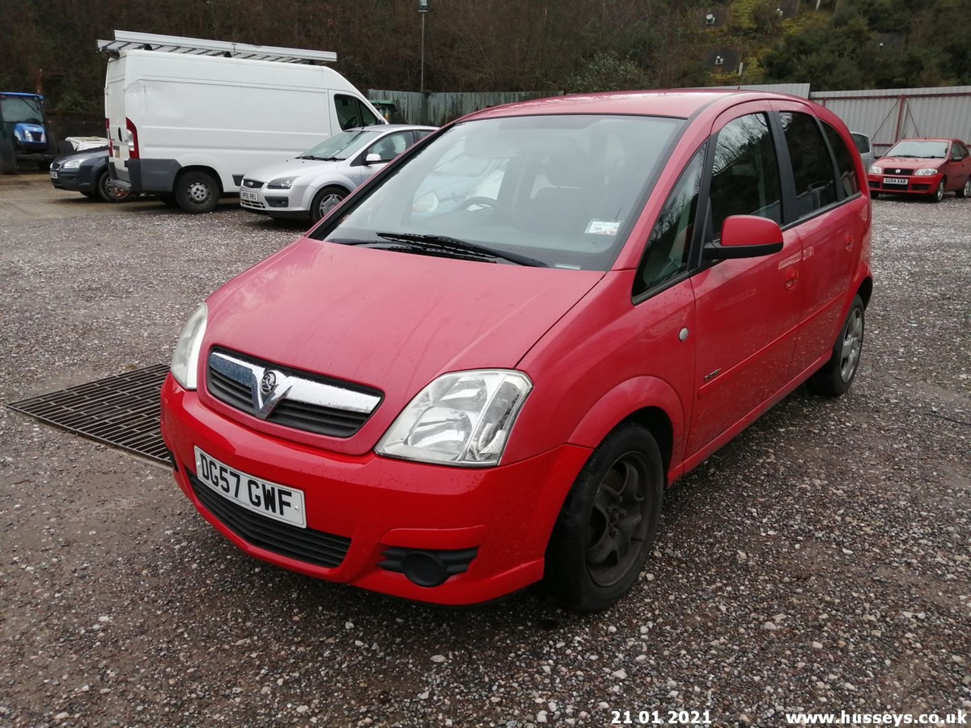 07/57 VAUXHALL MERIVA ENERGY TWINPORT - 1364cc 5dr MPV (Red, 85k)