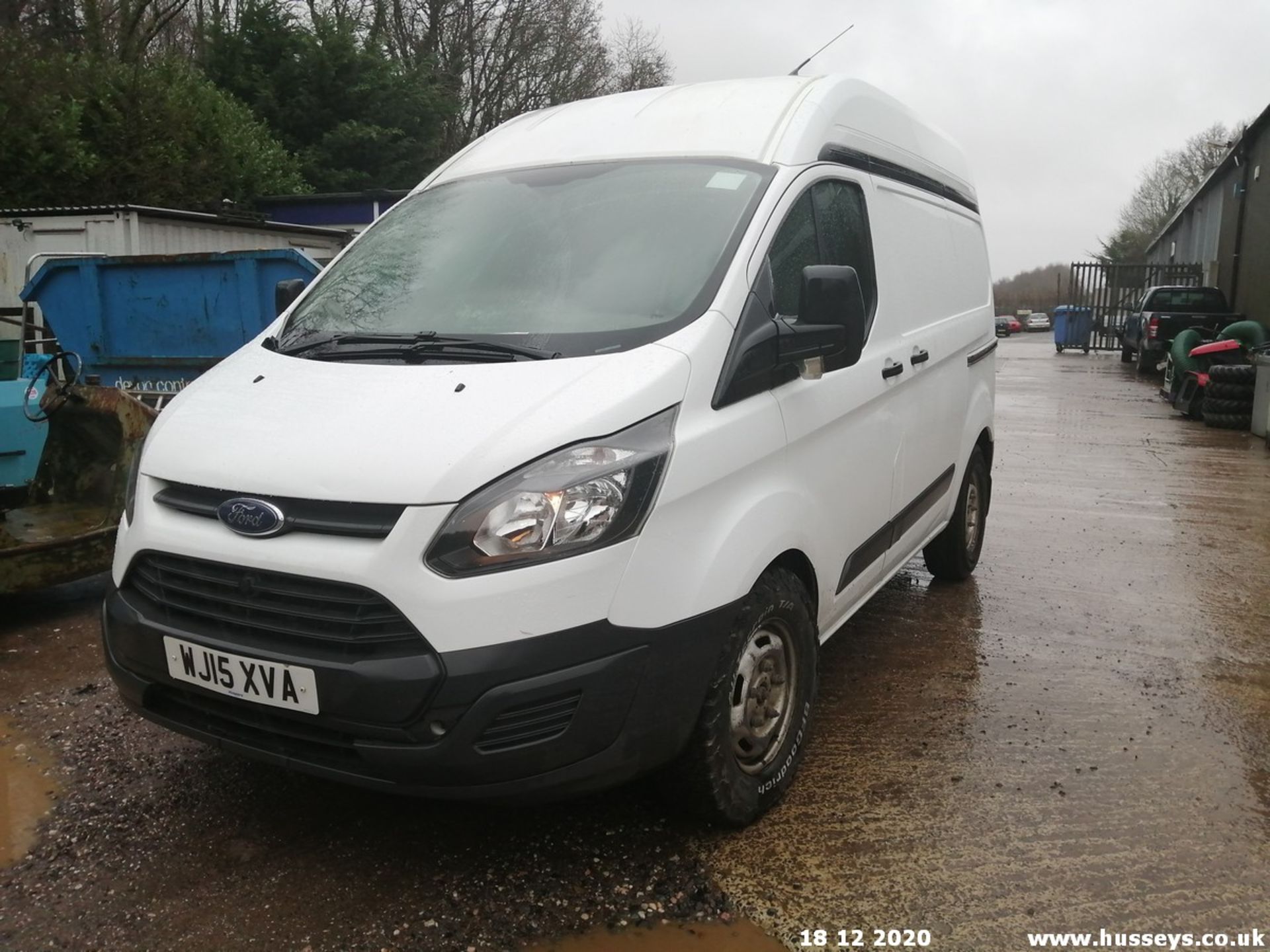 15/15 FORD TRANSIT CUSTOM 330 ECO-TE - 2198cc 5dr Van (White, 57k) - Image 3 of 12