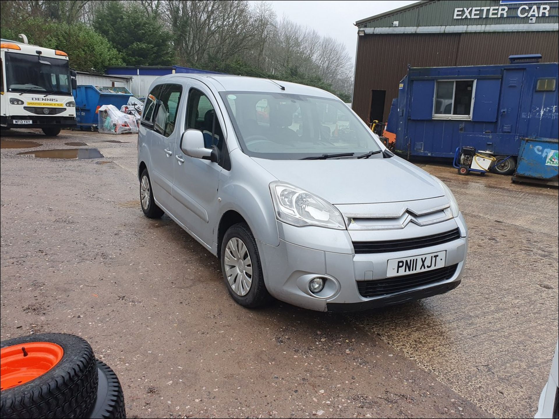 11/11 CITROEN BERLINGO MSPACE VTR HDI74 - 1560cc 5dr MPV (Silver, 0k) - Image 2 of 9