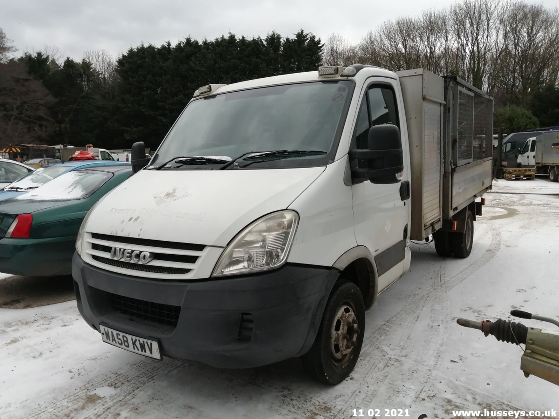 09/58 IVECO DAILY 35C12 XLWB - 2287cc 2dr Tipper (White, 70k) - Image 9 of 13