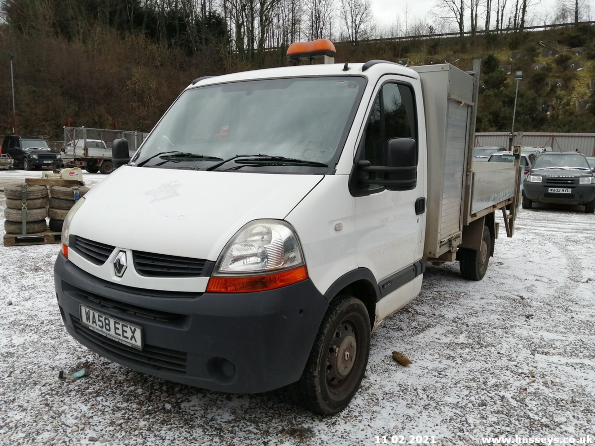 08/58 RENAULT MASTER ML35 DCI 100 - 2464cc 2dr Tipper (White, 48k) - Image 7 of 11