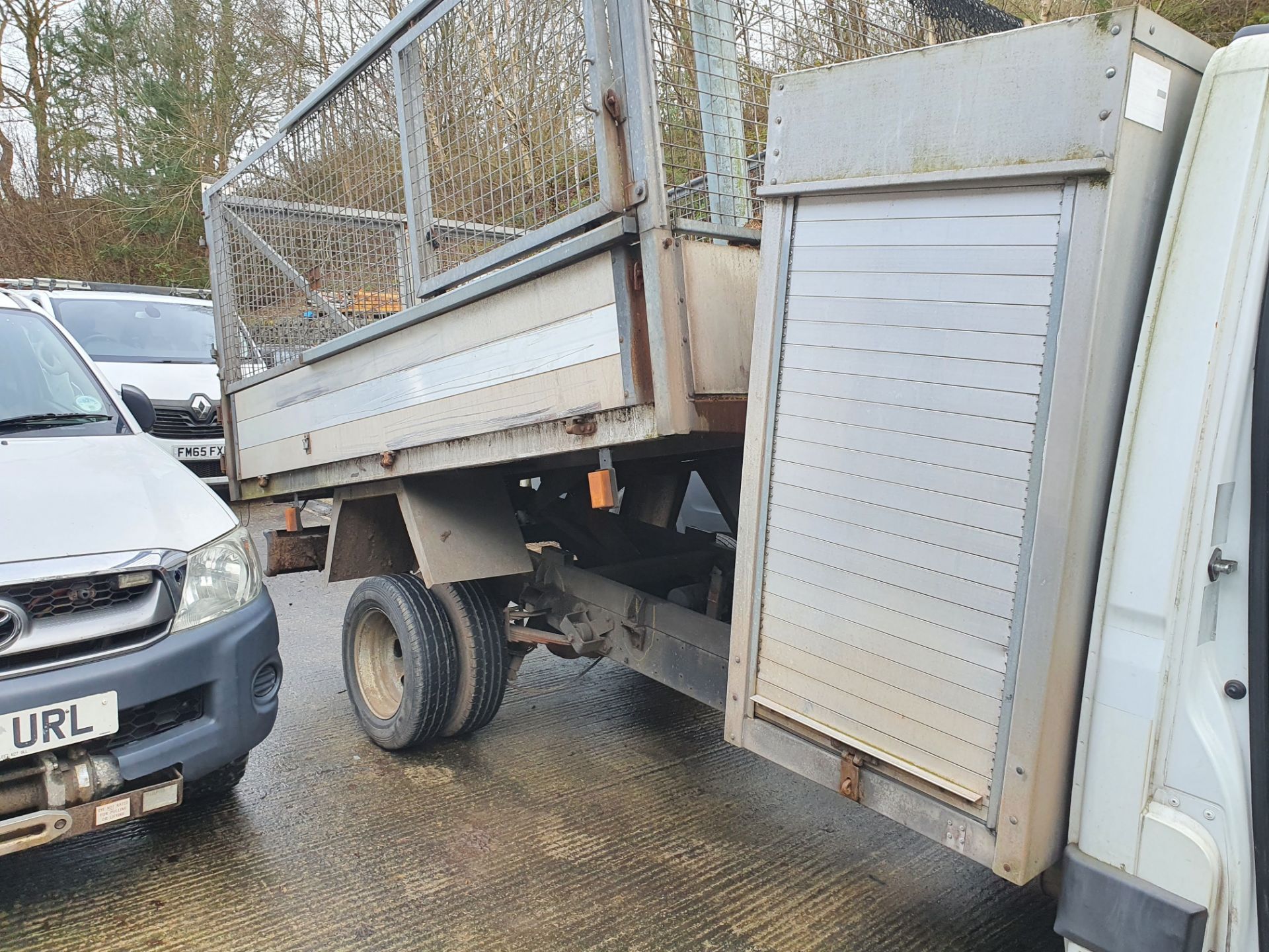 09/58 IVECO DAILY 35C12 XLWB - 2287cc 2dr Tipper (White, 70k) - Image 4 of 13