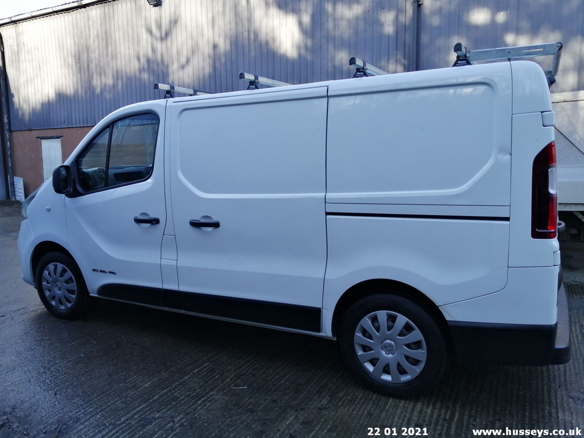 15/65 RENAULT TRAFIC SL29 BUSINESS + NR - 1598cc 5dr Van (White, 85k) - Image 3 of 12