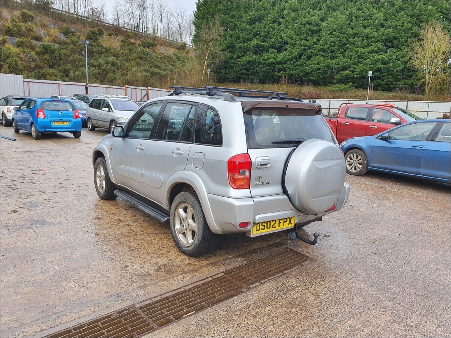 02/02 TOYOTA RAV4 VX VVTI AUTO - 1998cc 5dr Estate (Silver, 74k) - Image 13 of 13