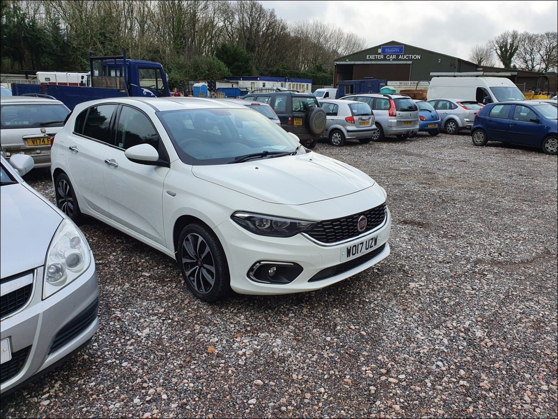 17/17 FIAT TIPO LOUNGE - 1368cc 5dr Hatchback (White, 53k) - Image 11 of 11