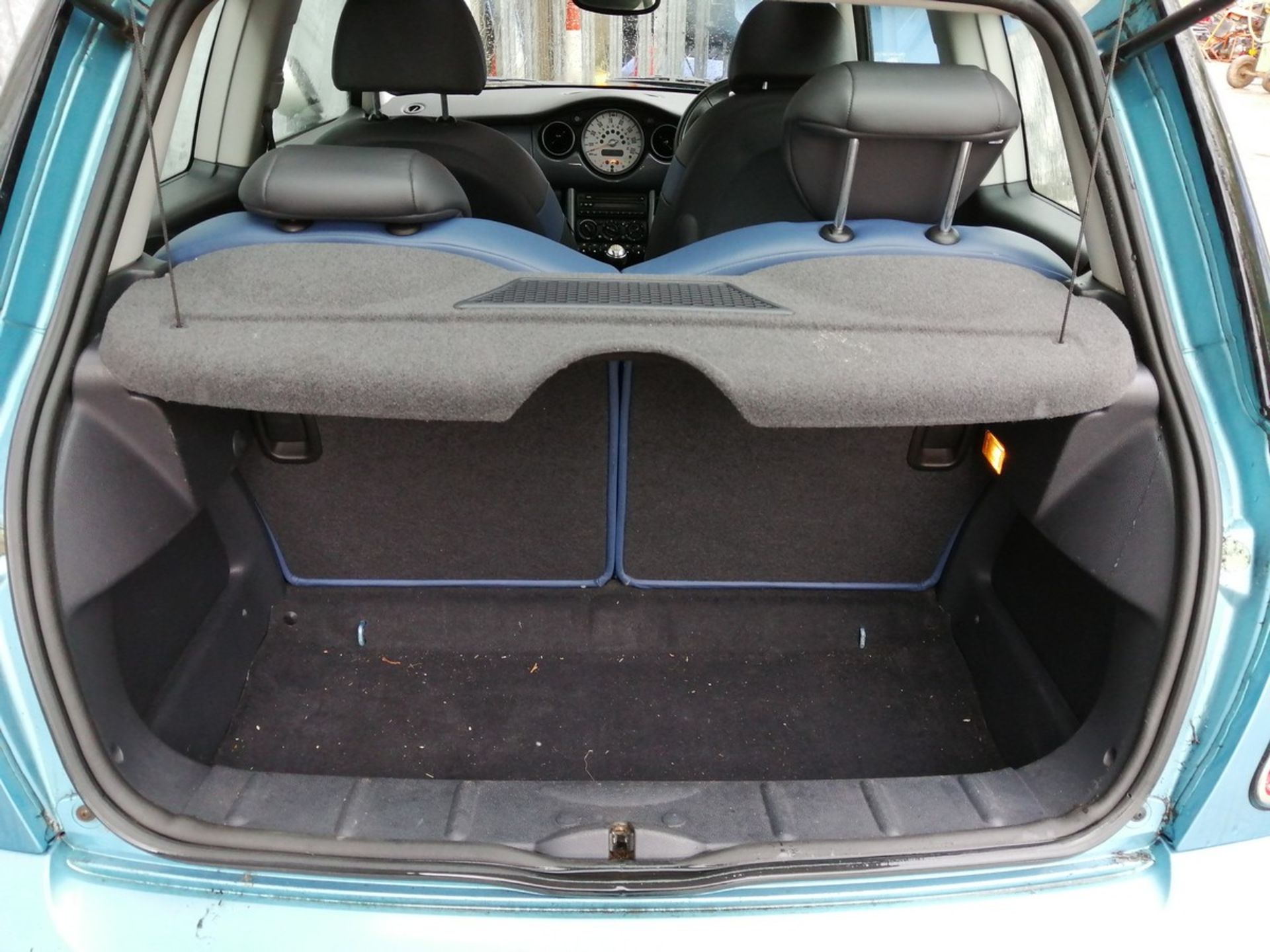 03/03 MINI MINI COOPER - 1598cc 3dr Hatchback (Blue, 89k) - Image 11 of 11