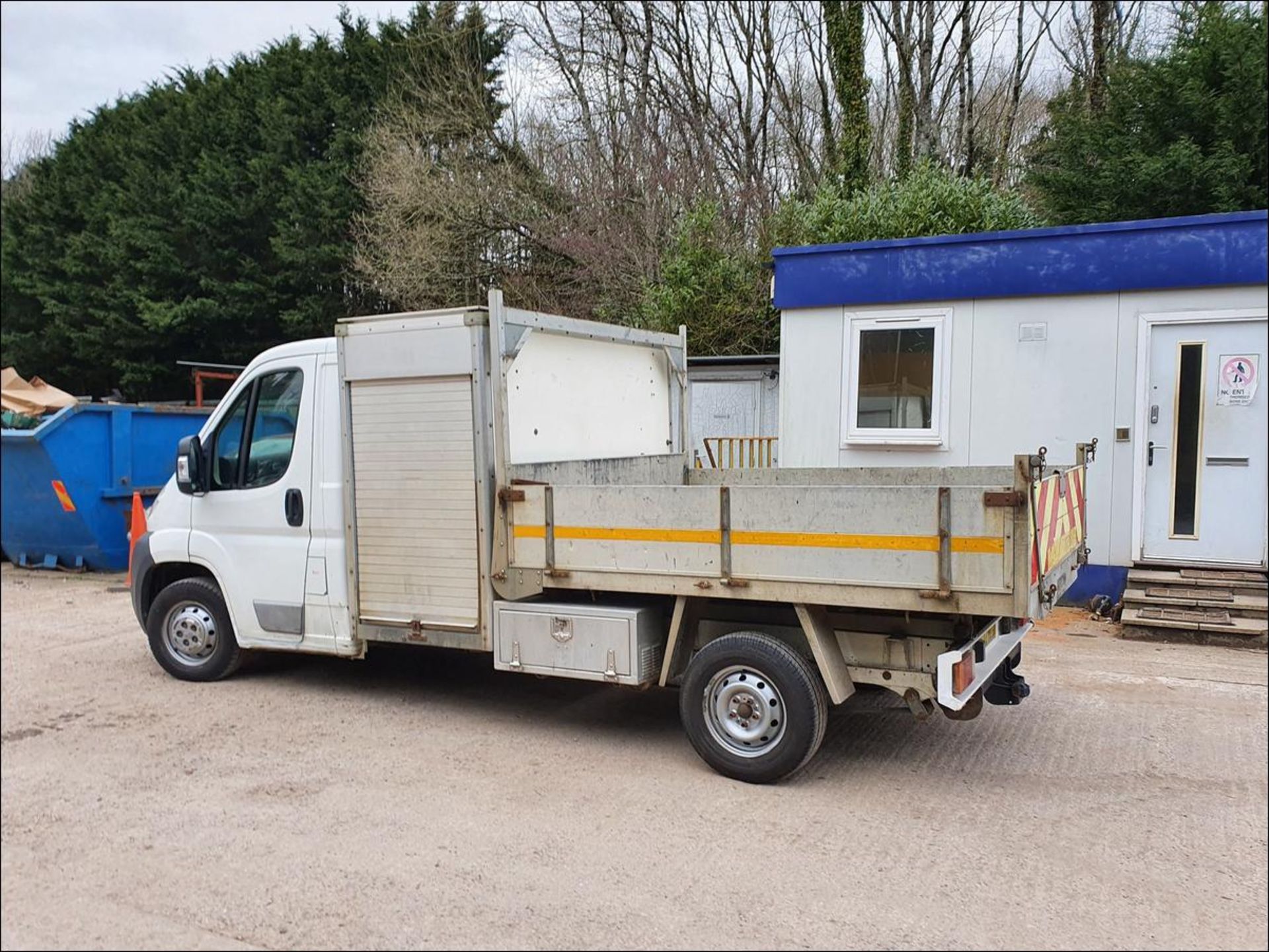 12/12 PEUGEOT BOXER 335 L2S HDI - 2198cc 2dr Tipper (White, 141k) - Image 3 of 11