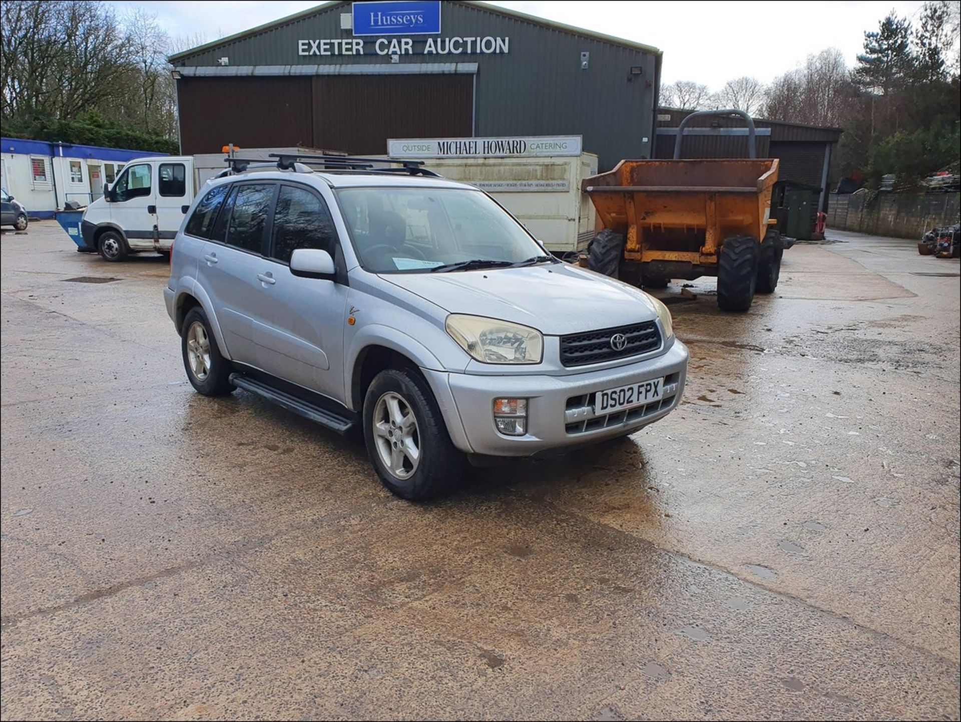 02/02 TOYOTA RAV4 VX VVTI AUTO - 1998cc 5dr Estate (Silver, 74k) - Image 2 of 13