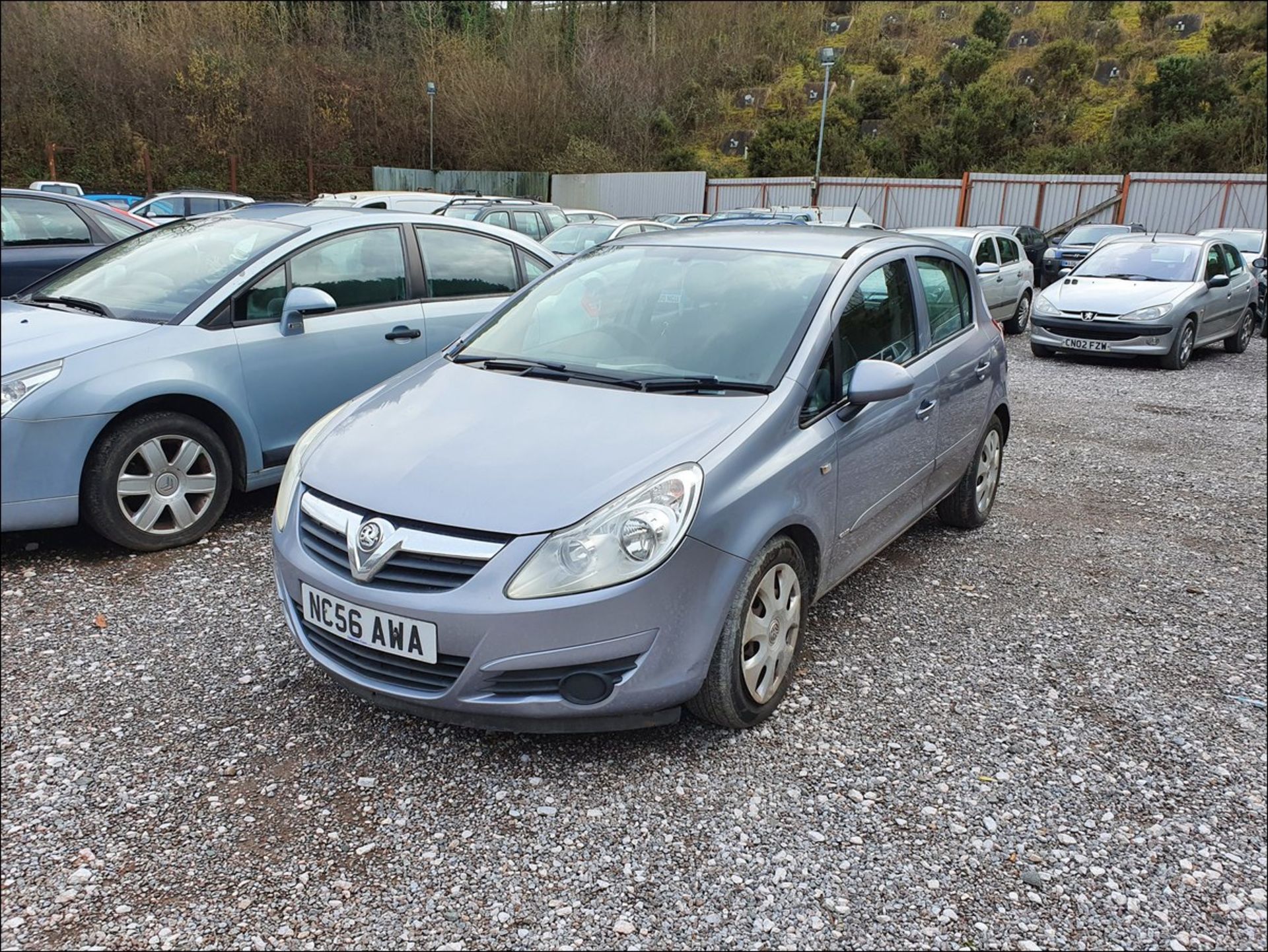 06/56 VAUXHALL CORSA CLUB - 1248cc 5dr Hatchback (Silver, 98k) - Image 3 of 14