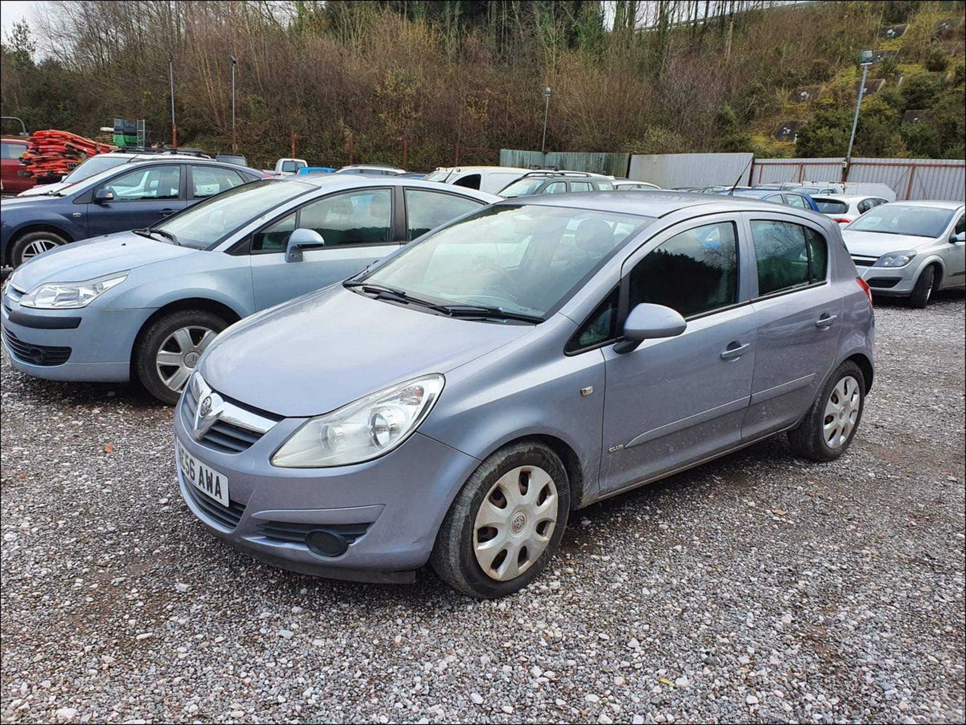 06/56 VAUXHALL CORSA CLUB - 1248cc 5dr Hatchback (Silver, 98k) - Image 4 of 14