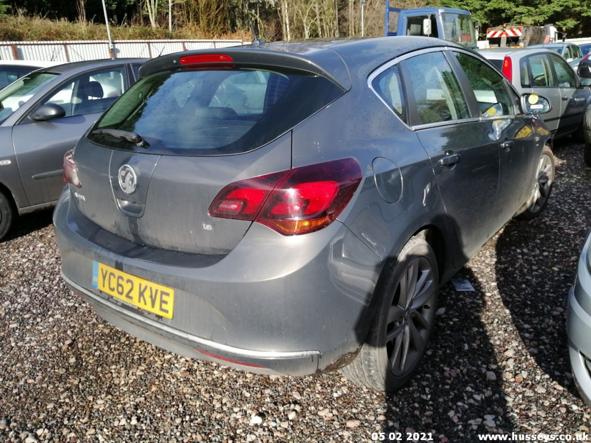 12/62 VAUXHALL ASTRA SRI - 1598cc 5dr Hatchback (Grey, 0k) - Image 6 of 10