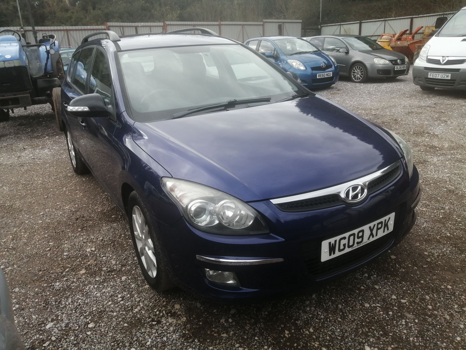 09/09 HYUNDAI I30 STYLE AUTO - 1582cc 5dr Estate (Blue, 193k) - Image 2 of 13