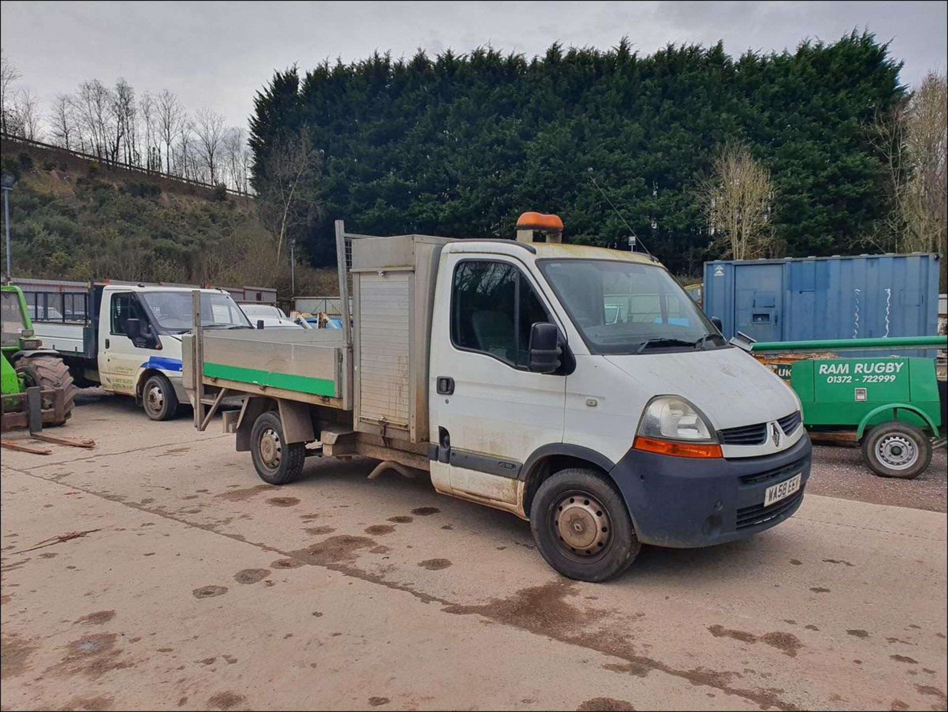 08/58 RENAULT MASTER ML35 DCI 100 - 2464cc 2dr (White, 47k) - Image 4 of 8