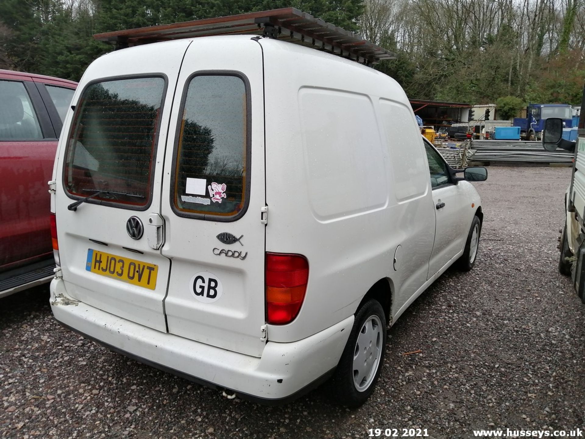 03/03 VOLKSWAGEN CADDY DIESEL - 1896cc 3dr Van (White, 174k) - Image 8 of 11