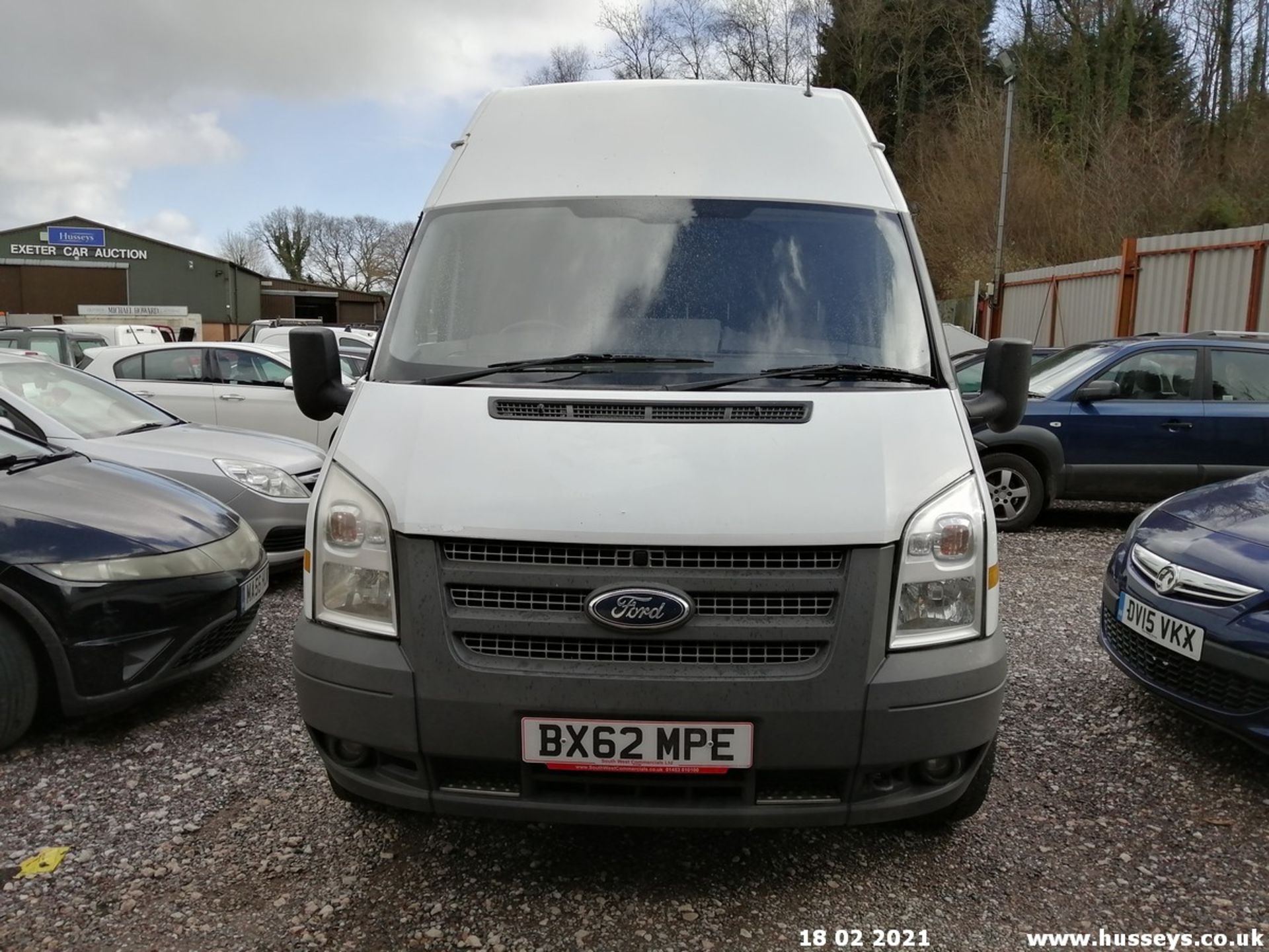 12/62 FORD TRANSIT 100 T350 RWD - 2198cc 5dr Van (White, 108k) - Image 2 of 13