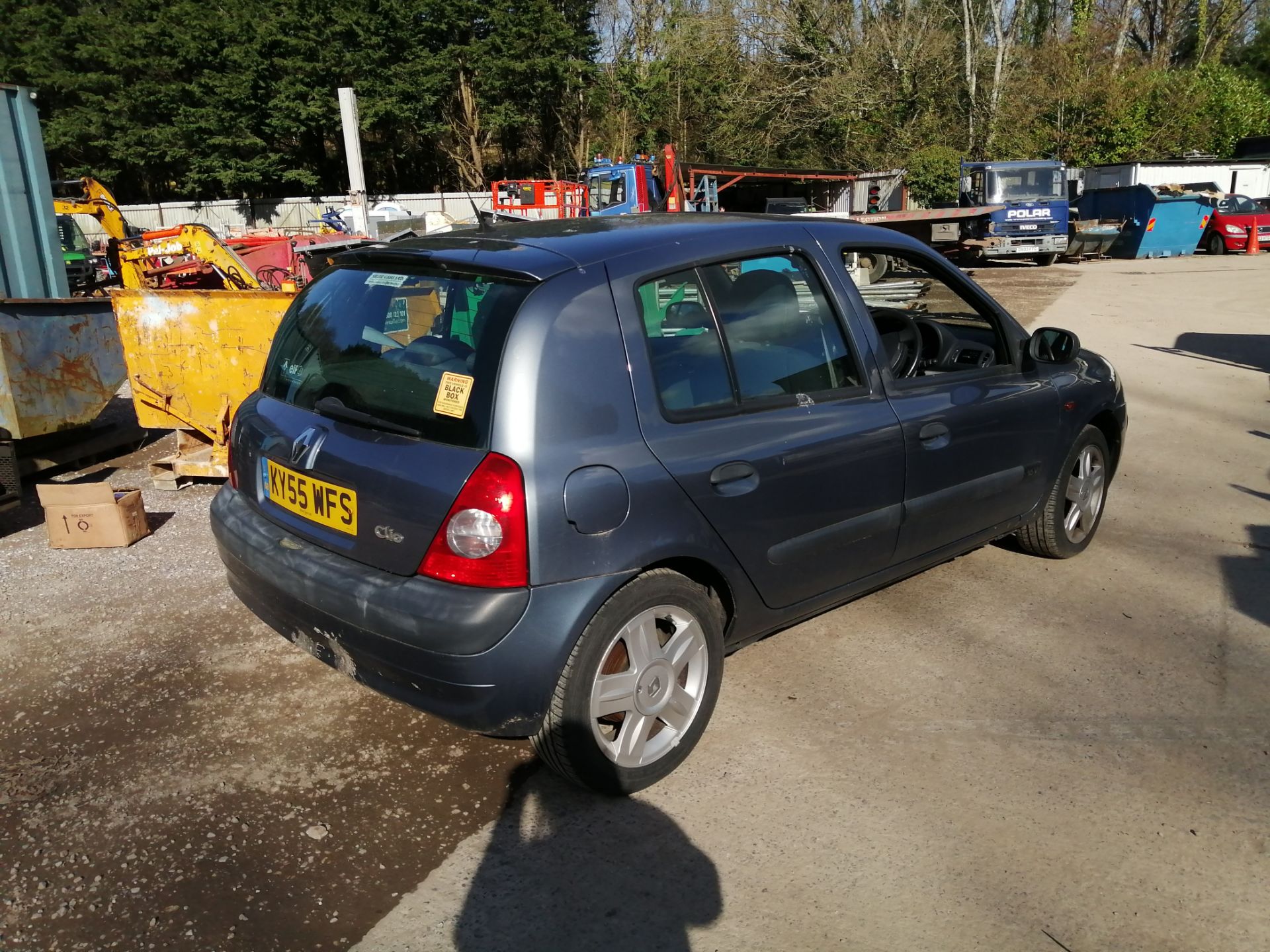 05/55 RENAULT CLIO DYNAMIQUE 16V - 1149cc 5dr Hatchback (Blue, 106k) - Image 5 of 11