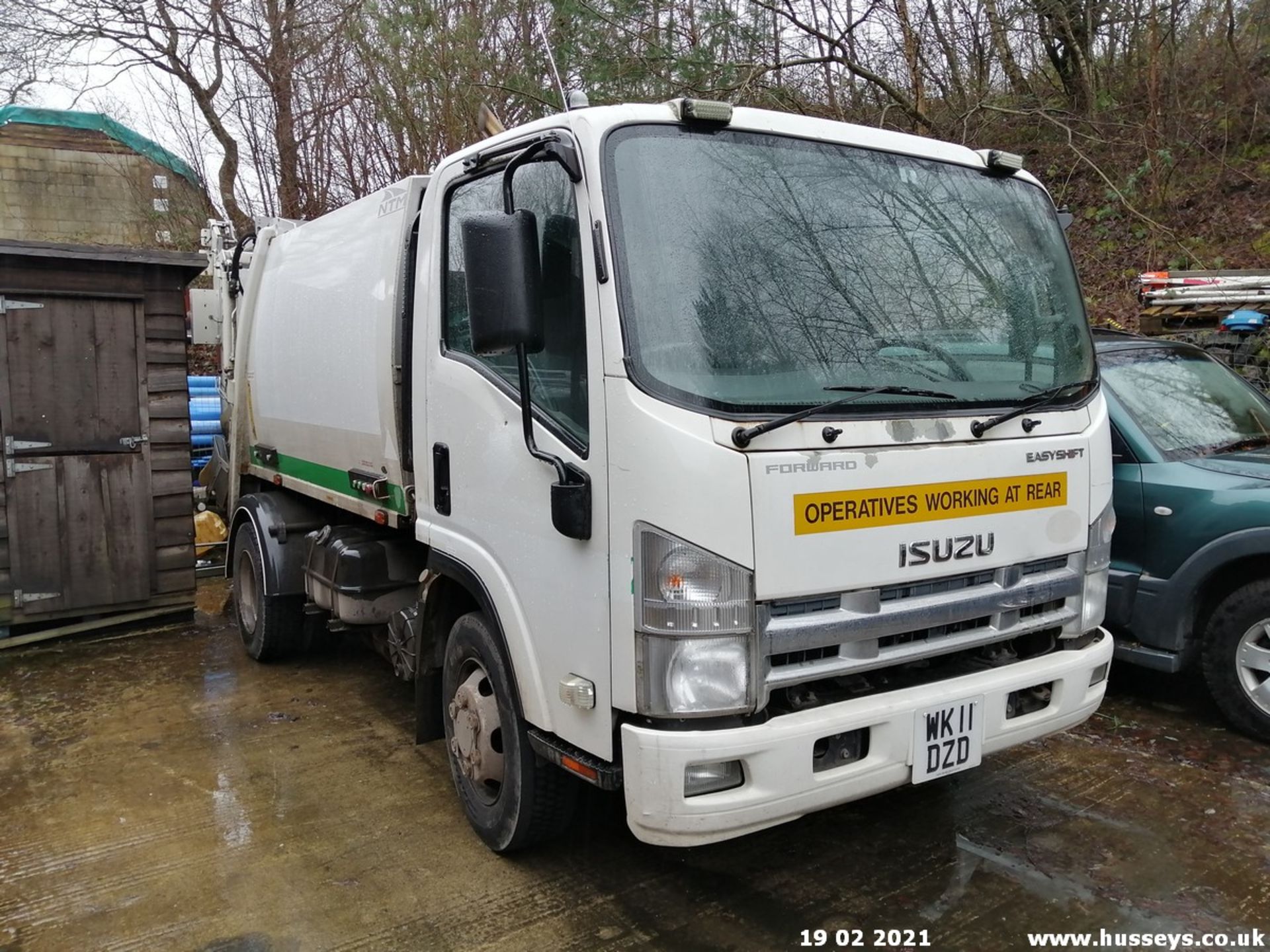 11/11 ISUZU TRUCKS FORWARD N75.190 AUTO - 5193cc 2dr (White, 101k) - Image 4 of 12