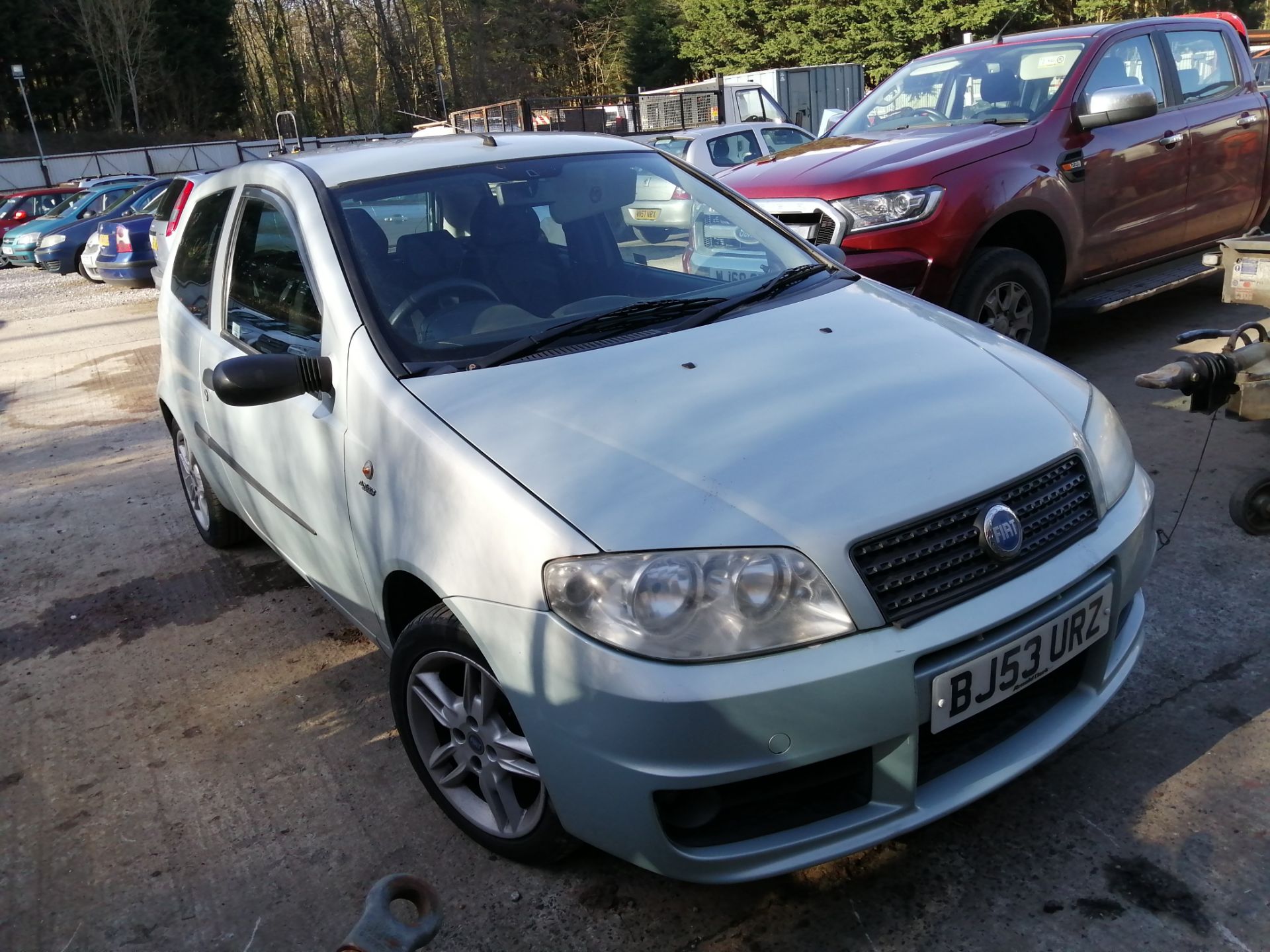 03/53 FIAT PUNTO ACTIVE SPORT 8V - 1242cc 3dr Hatchback (Green, 88k) - Image 3 of 10