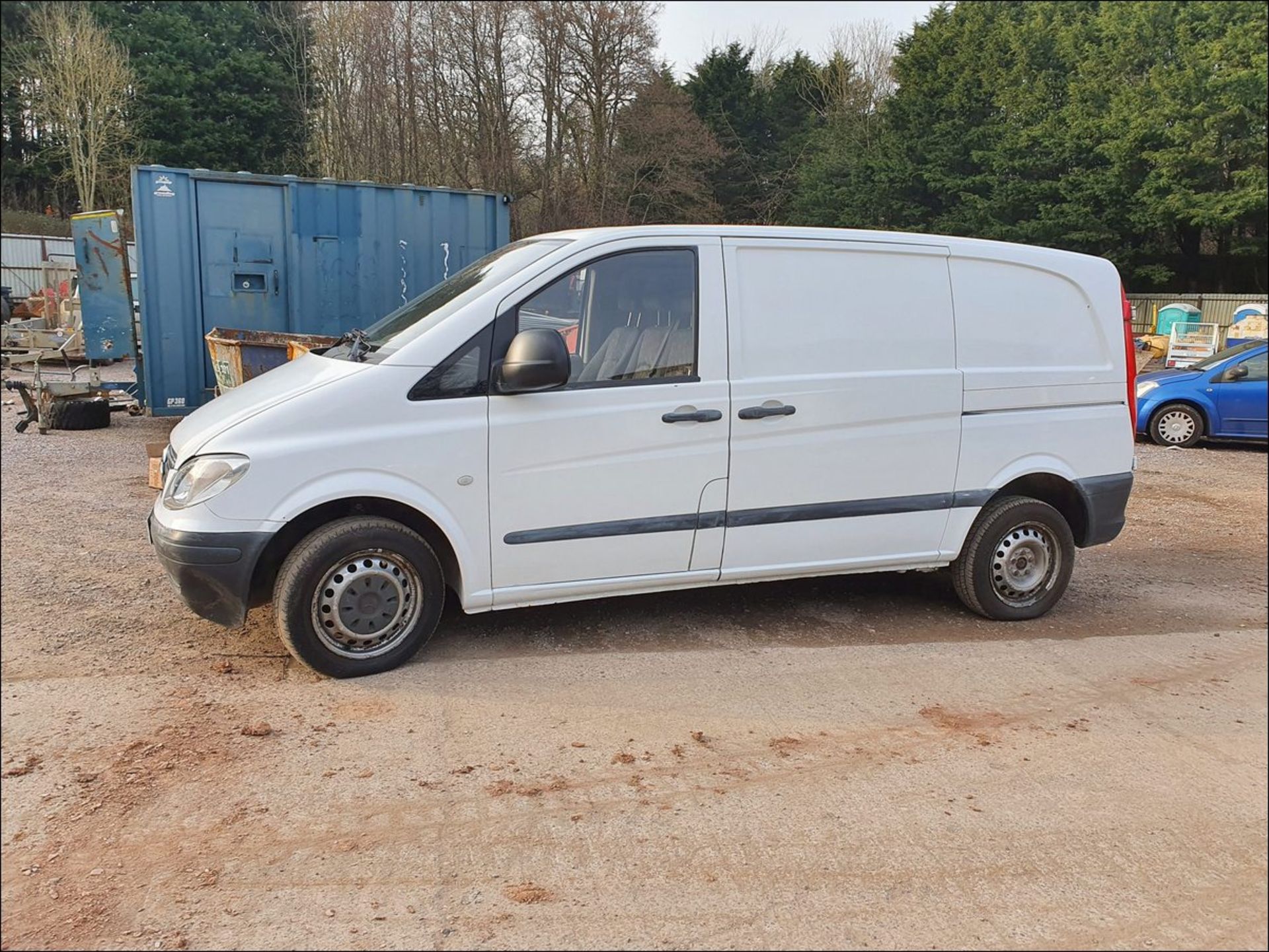 05/05 MERCEDES VITO 109 CDI COMPACT - 2148cc Van (White, 161k) - Image 4 of 11