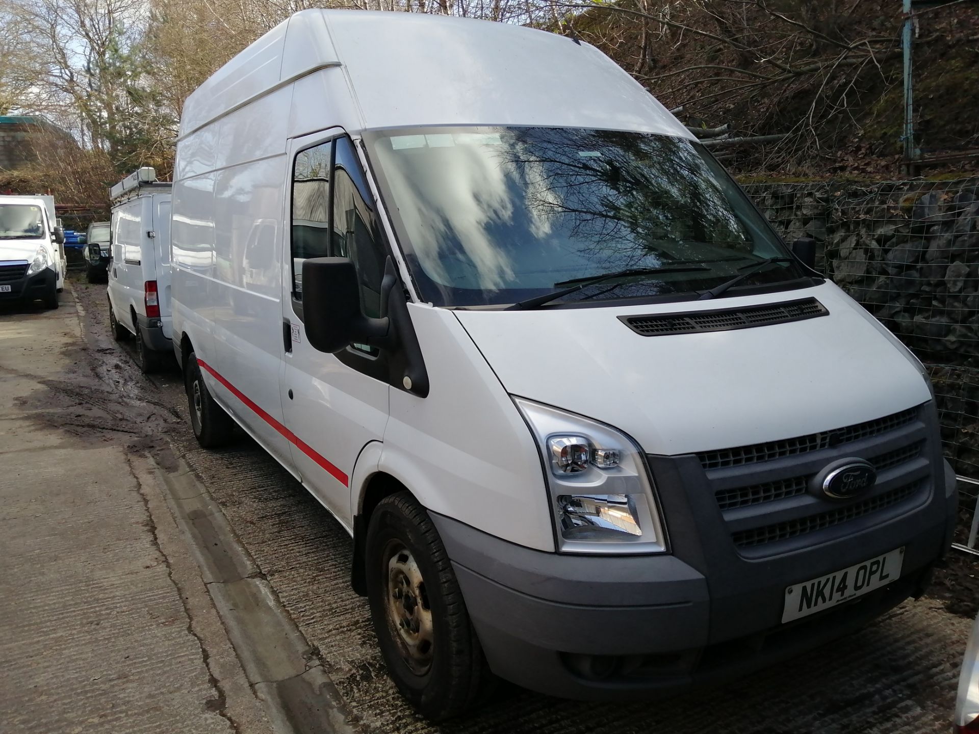 14/14 FORD TRANSIT 100 T350 RWD - 2198cc Van (White, 156k) - Image 2 of 11