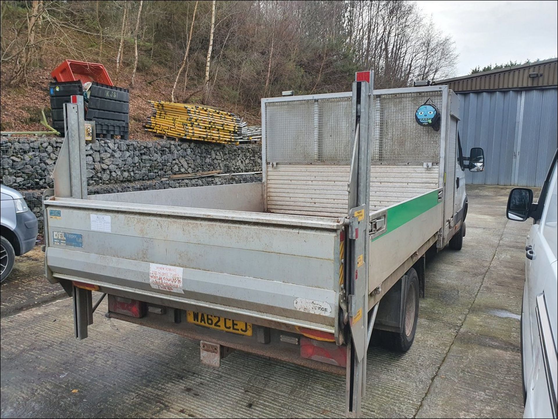 12/62 IVECO DAILY 35C13 XLWB - 2287cc 4dr Tipper (White, 26k) - Image 5 of 11