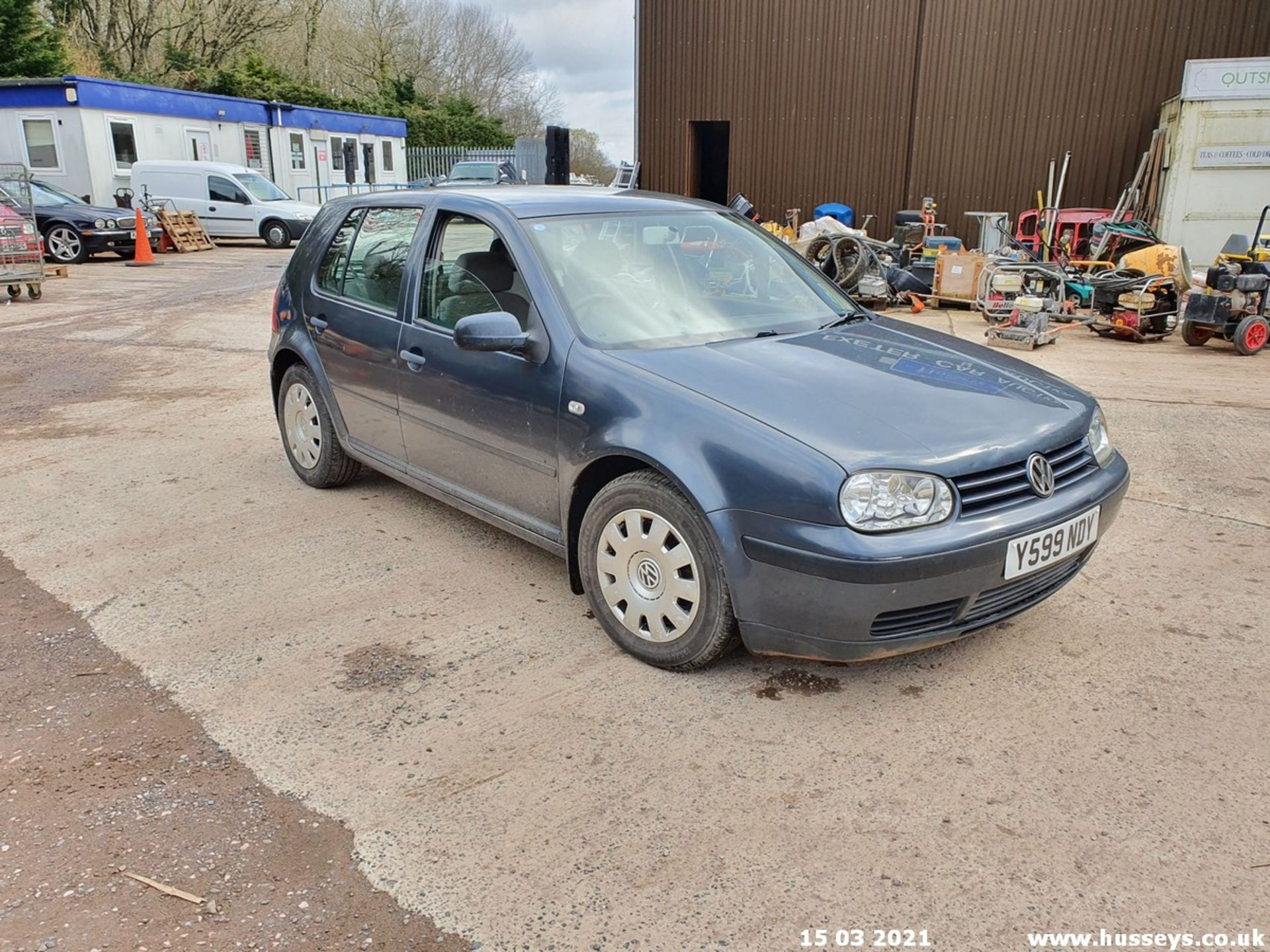 2001 VOLKSWAGEN GOLF SE TDI - 1896cc 5dr Hatchback (Grey, 146k) - Image 9 of 13