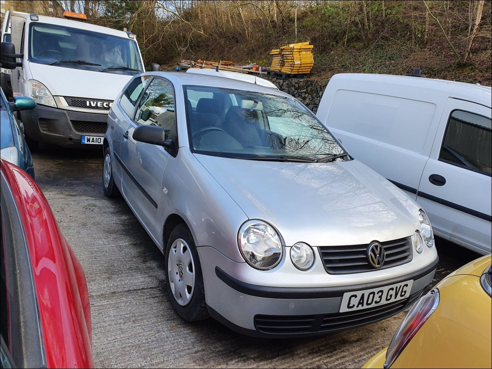 03/03 VOLKSWAGEN POLO S - 1198cc 3dr Hatchback (Silver, 92k) - Image 2 of 11