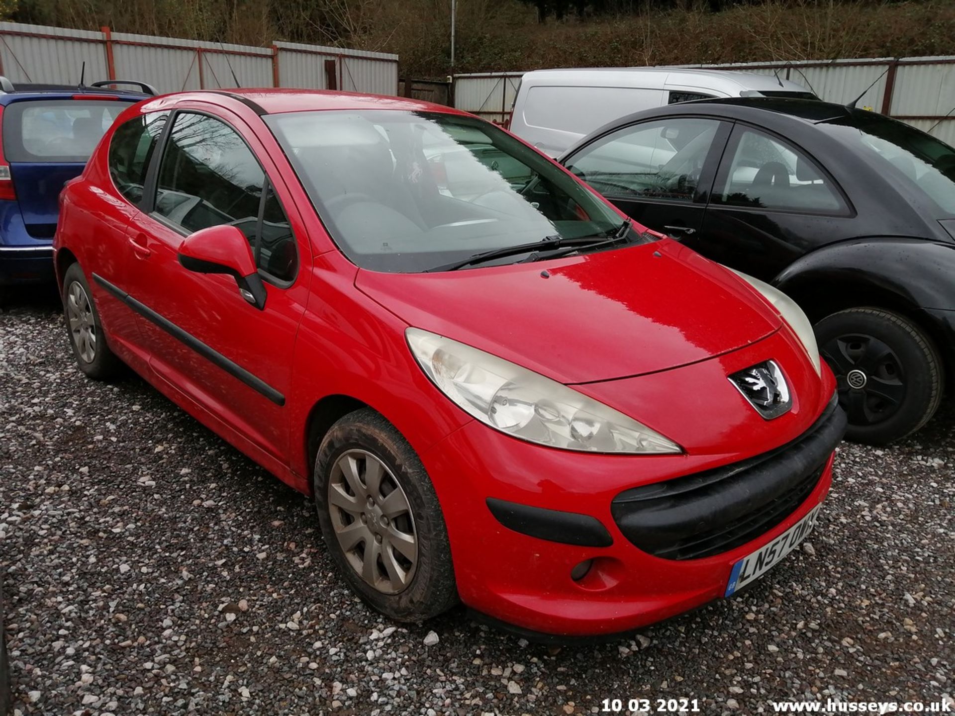 07/57 PEUGEOT 207 S HDI 67 - 1398cc 3dr Hatchback (Red) - Image 7 of 11