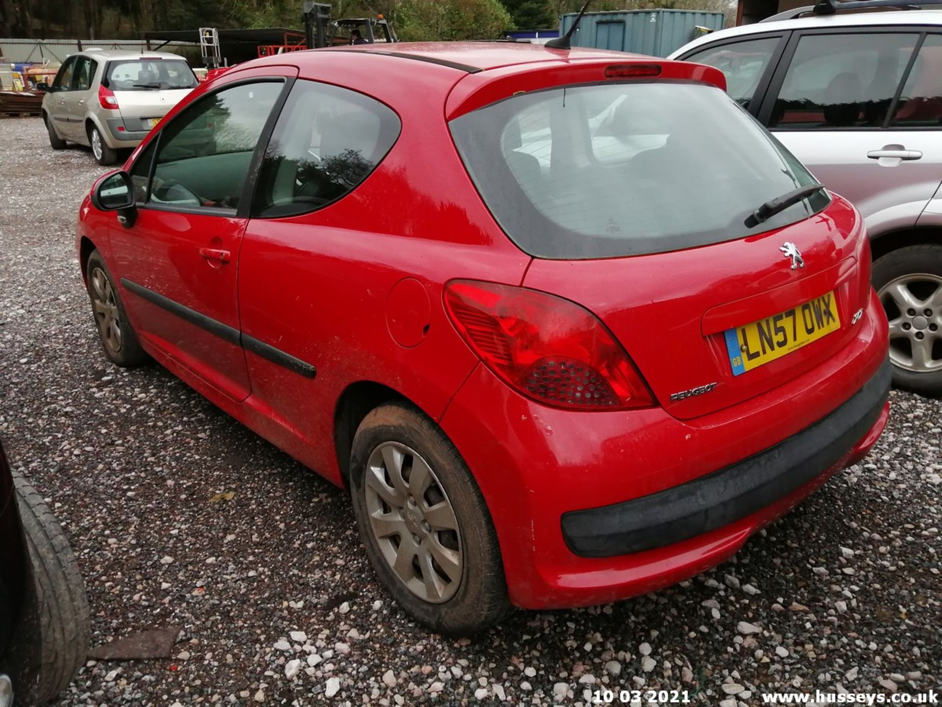 07/57 PEUGEOT 207 S HDI 67 - 1398cc 3dr Hatchback (Red) - Image 3 of 11