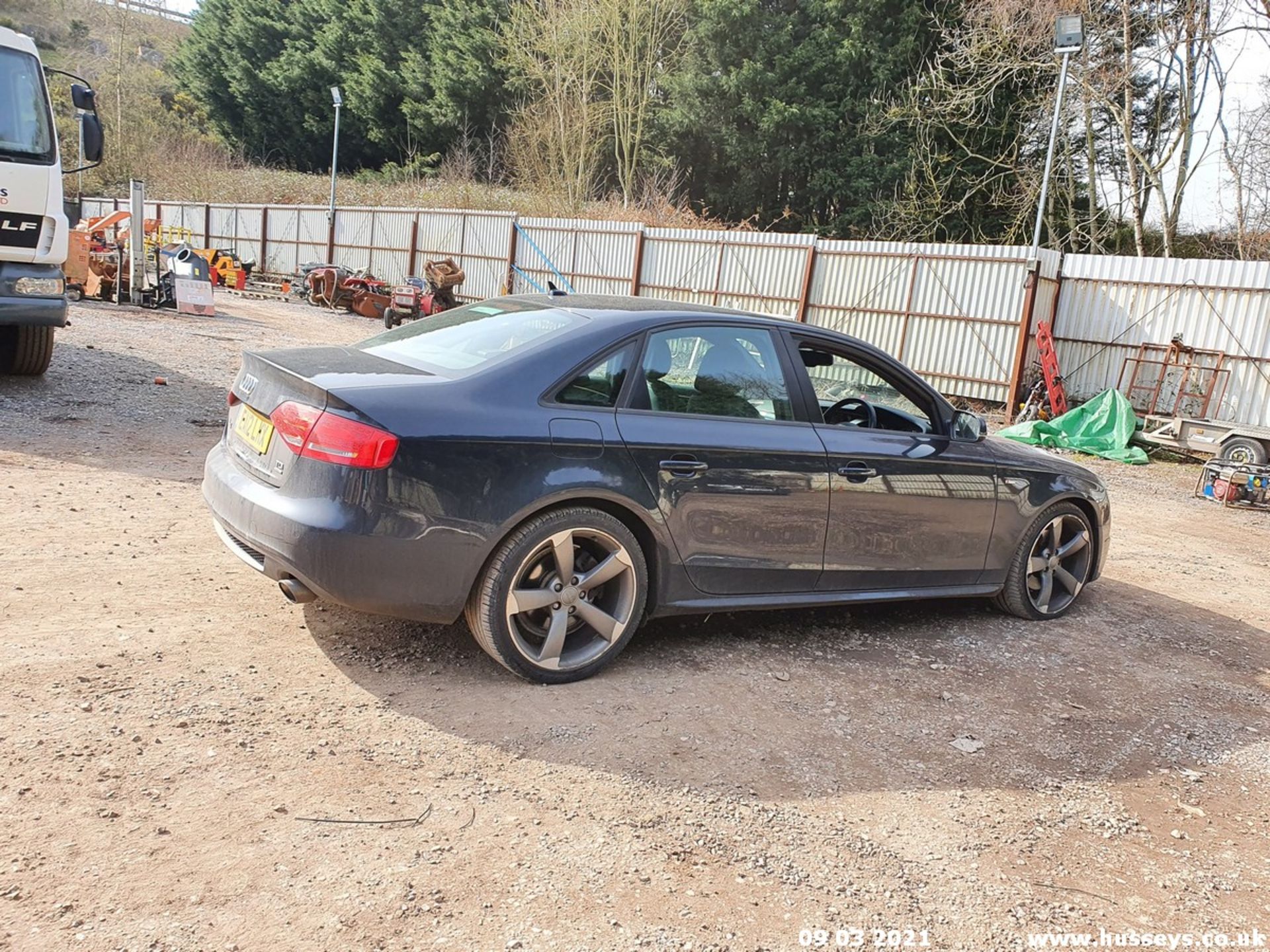 12/12 AUDI A4 S LINE BLACK EDT TDI Q - 2967cc 4dr Saloon (Blue, 94k) - Image 3 of 16