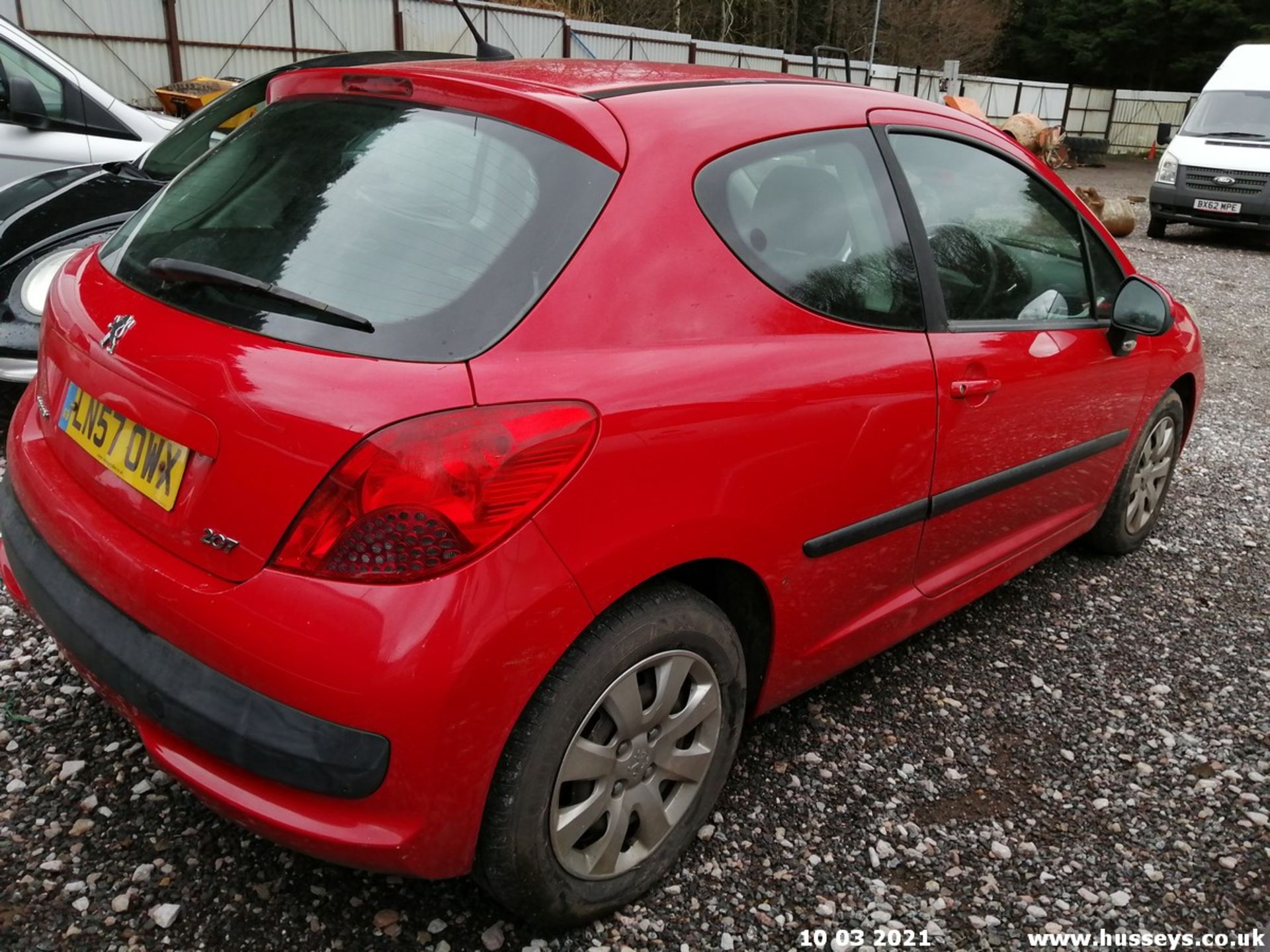 07/57 PEUGEOT 207 S HDI 67 - 1398cc 3dr Hatchback (Red) - Image 6 of 11